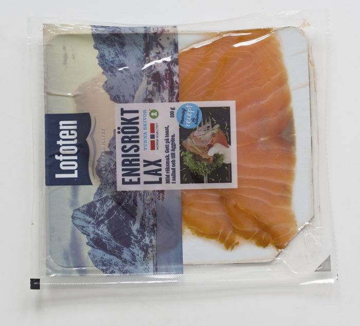 Stort test av kallrökt lax – Lofoten, tunna skivor kallrökt lax.