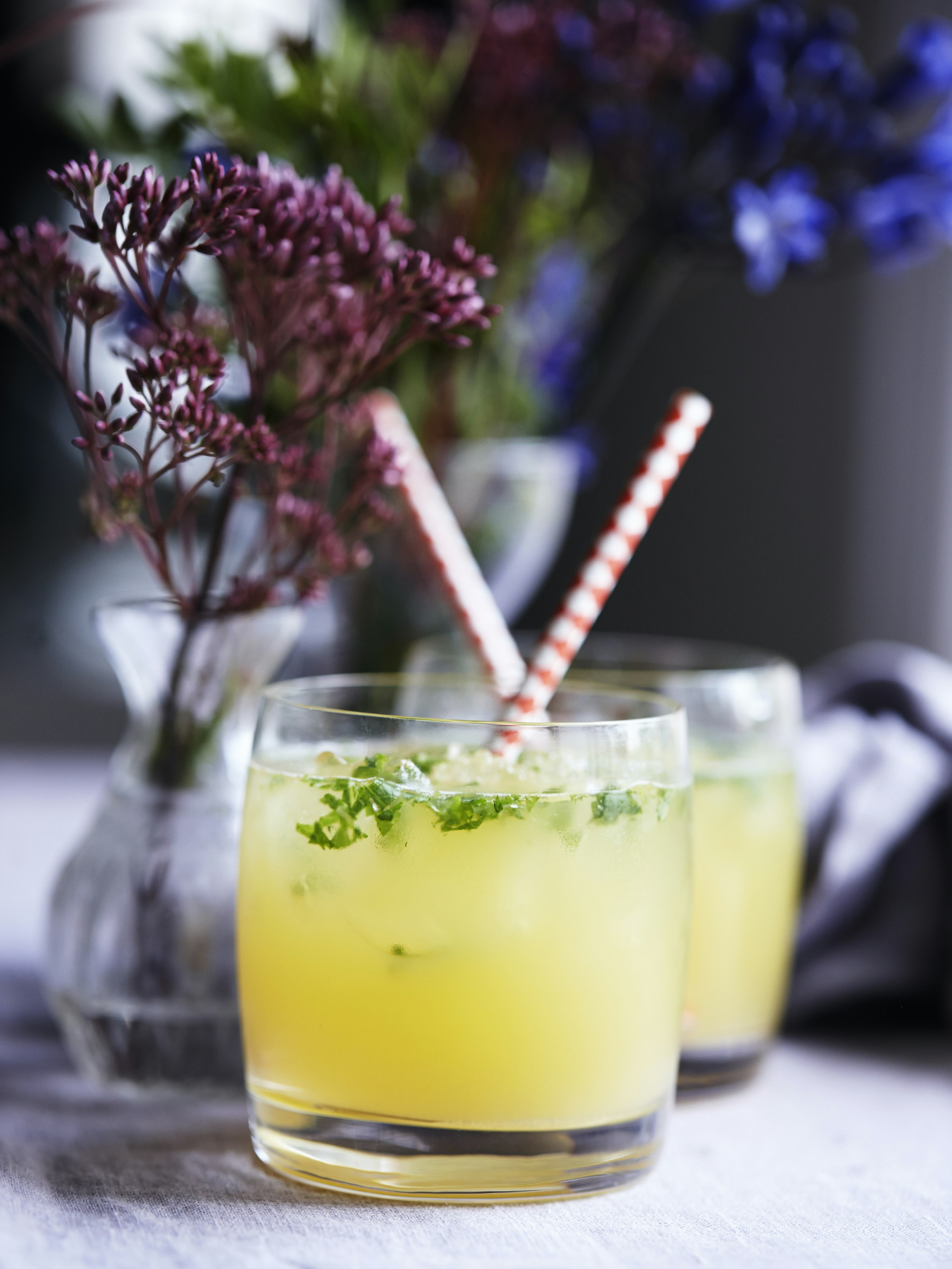 Ananasmojito med frisk mynta