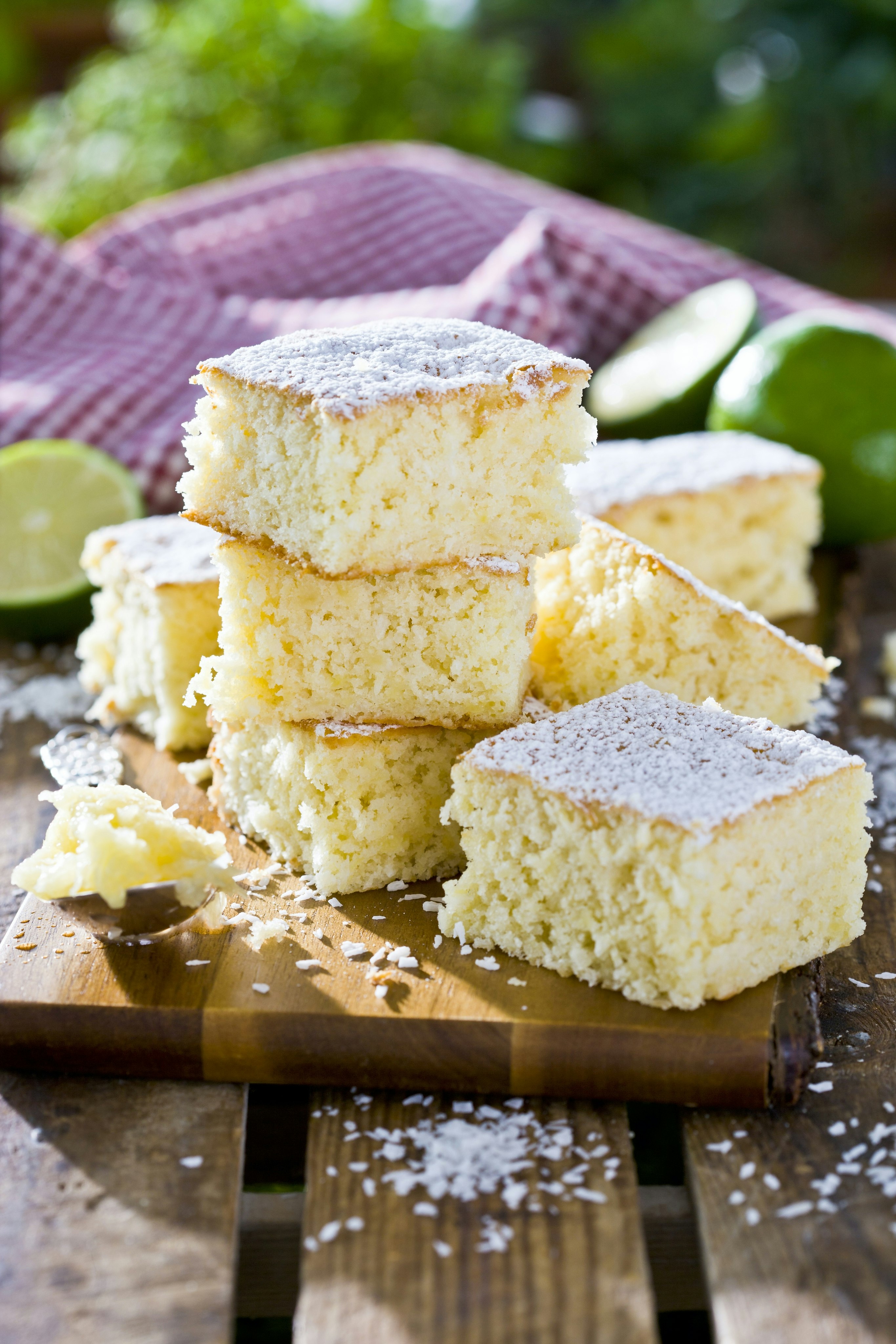 Ananasrutor med kokos och lime