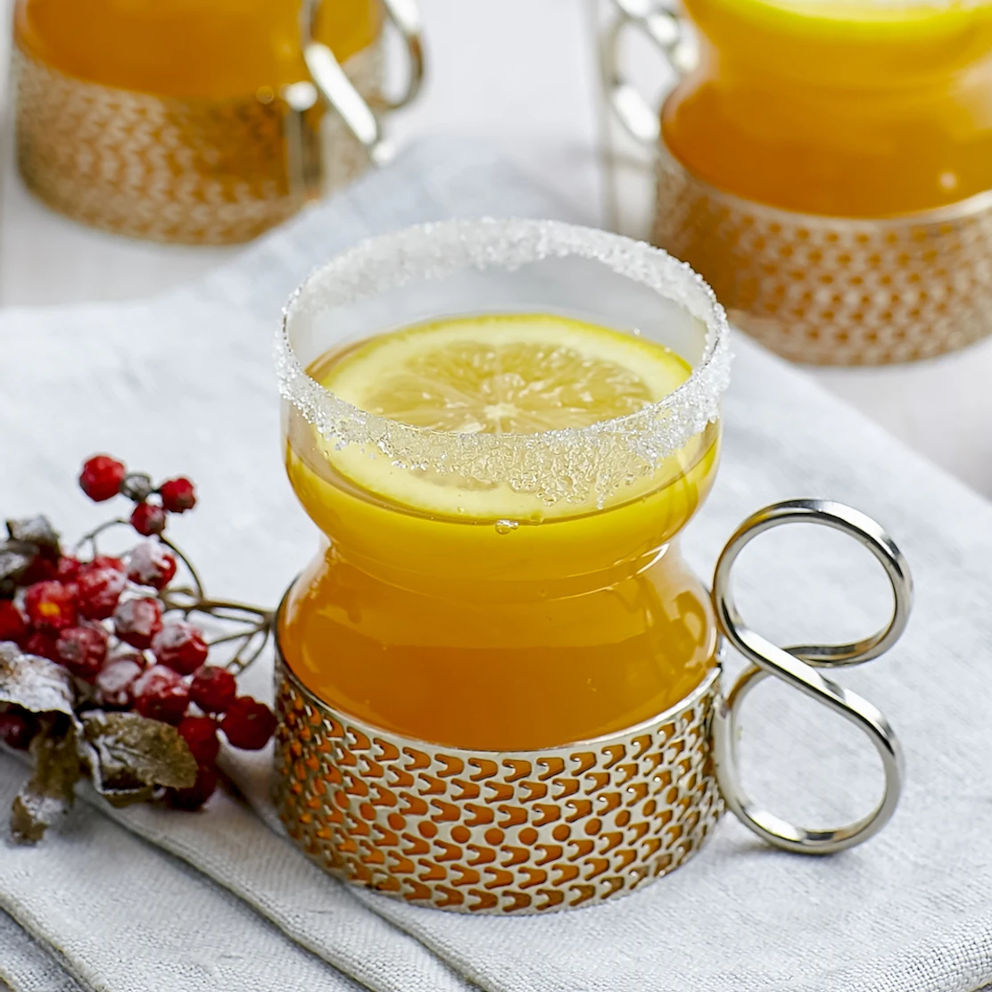 Shot med ingefära, citrus och gurkmeja