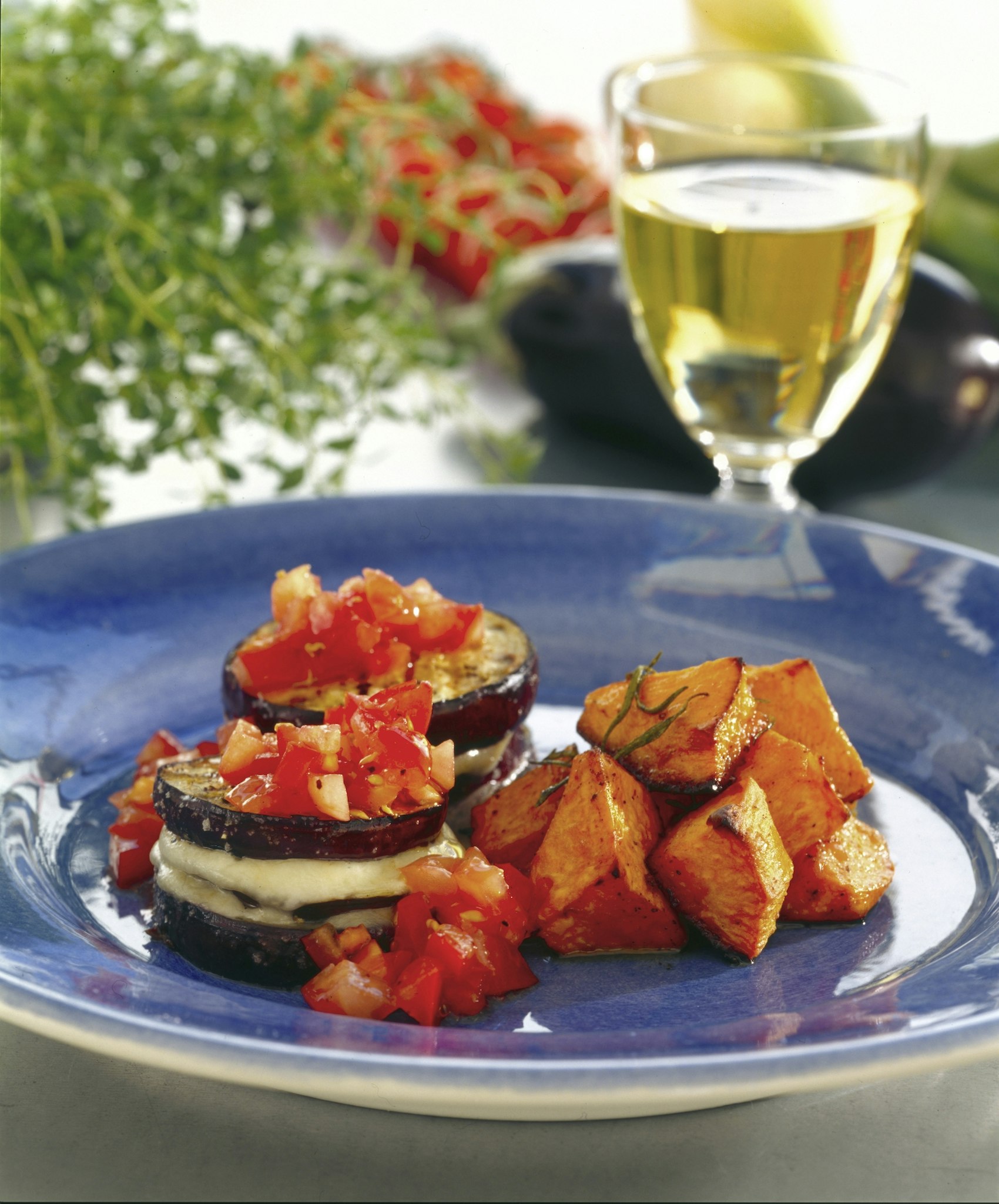 Auberginebakelse med mozzarella och sötpotatis