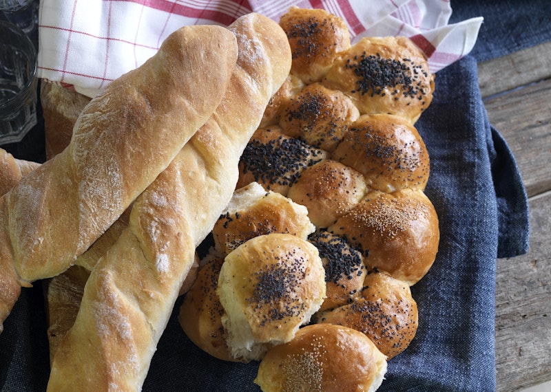 Baguetter eller brytbullar – en deg två bröd