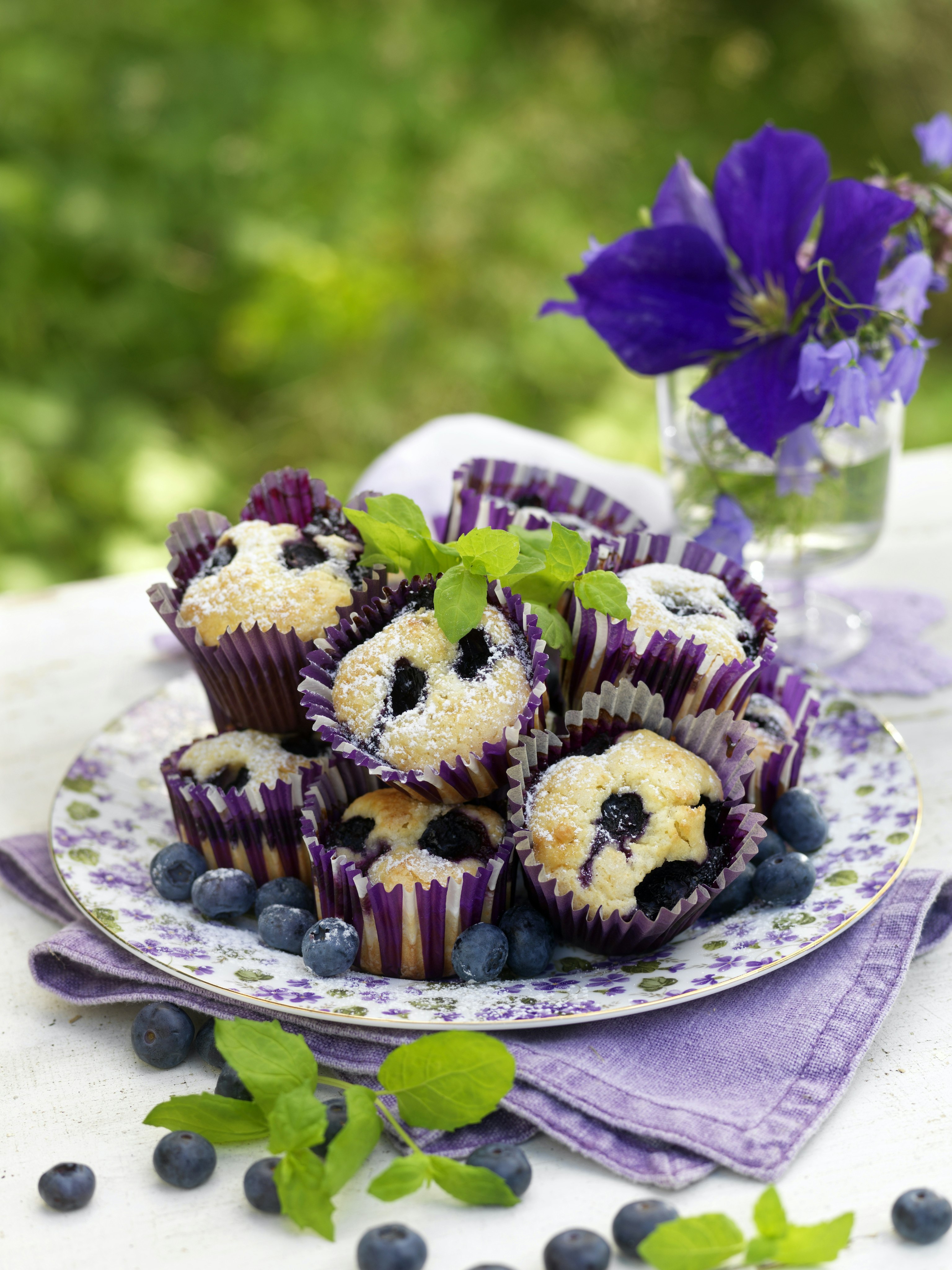 Blåbärsmuffins med gräddfil