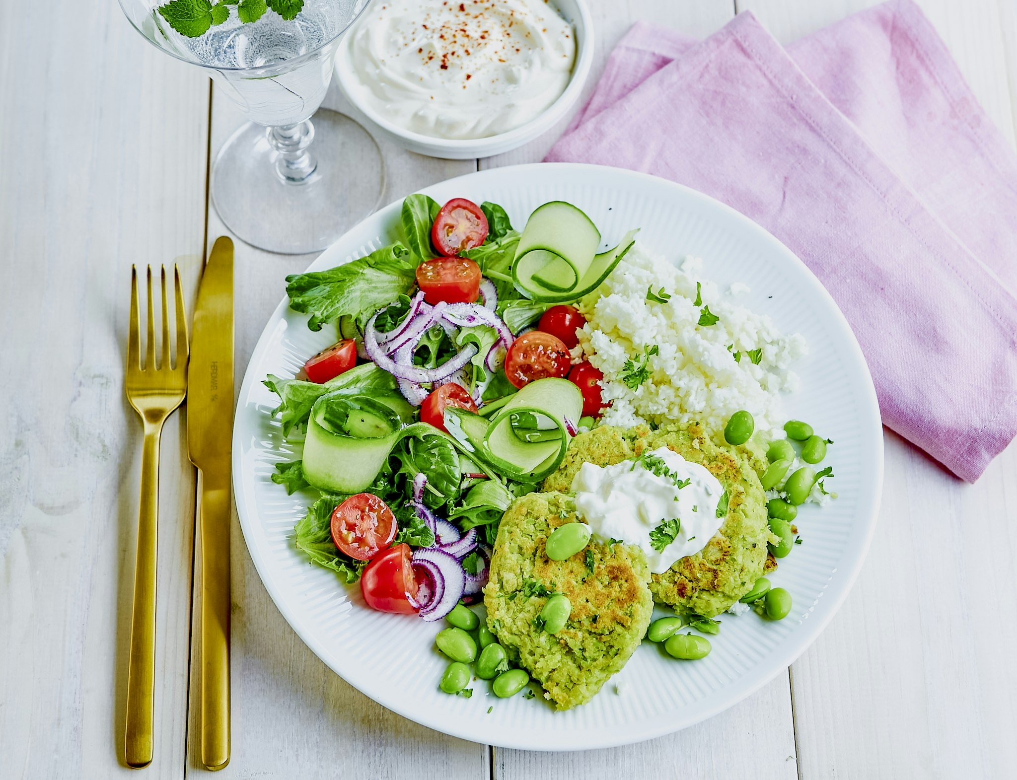 Bönbiffar med blomkålsris