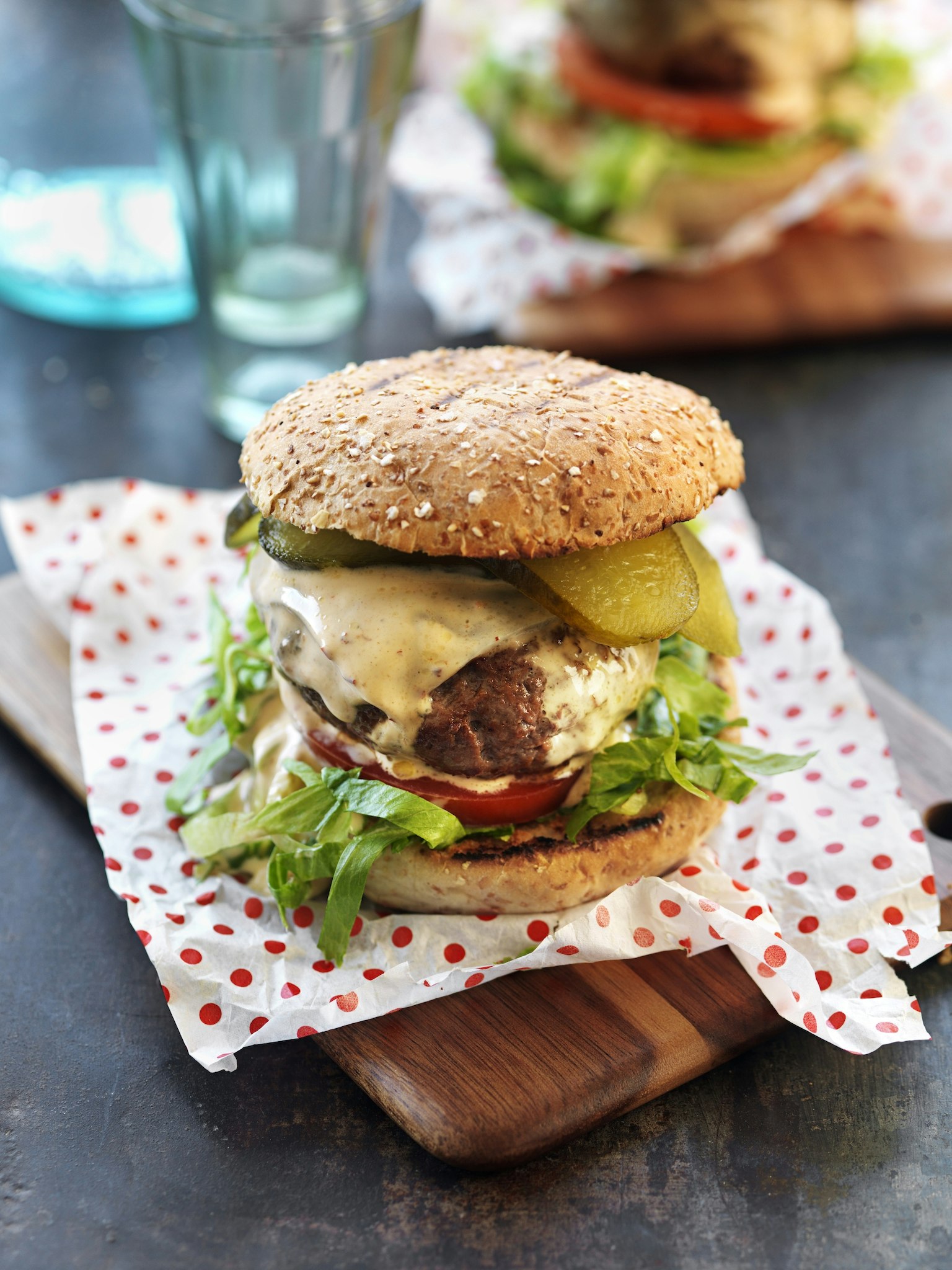 Chiliburgare med chipotle-dressing
