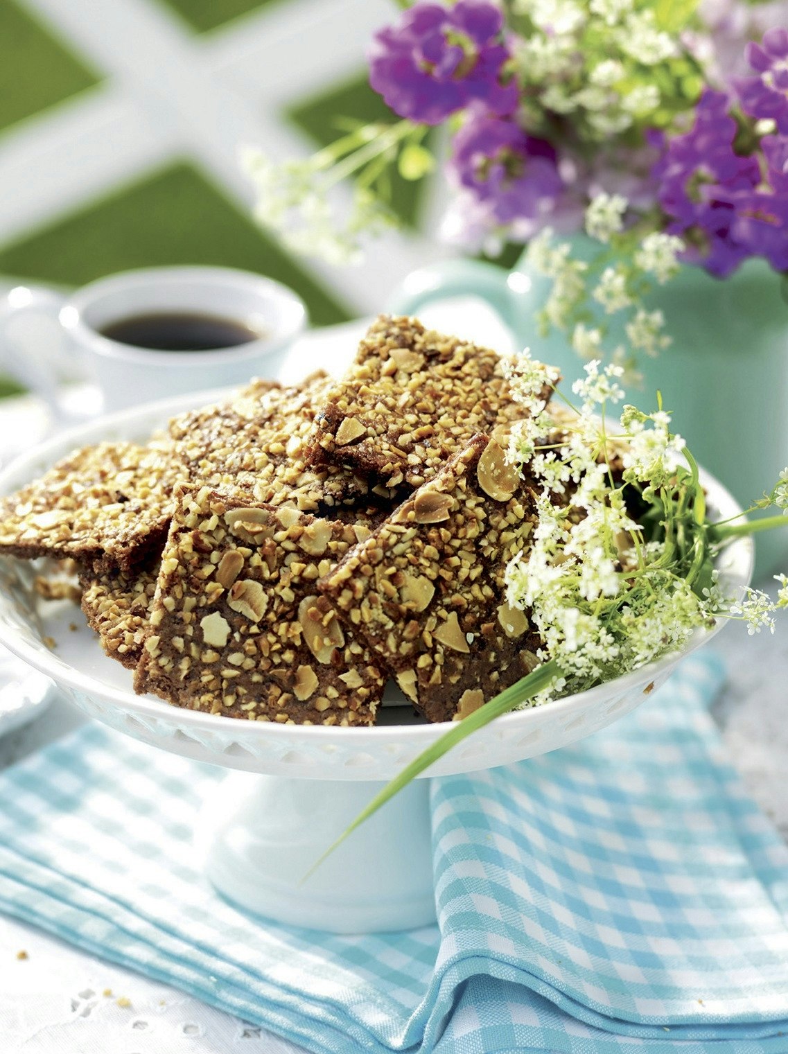 Choklad- och nötrutor med mandel