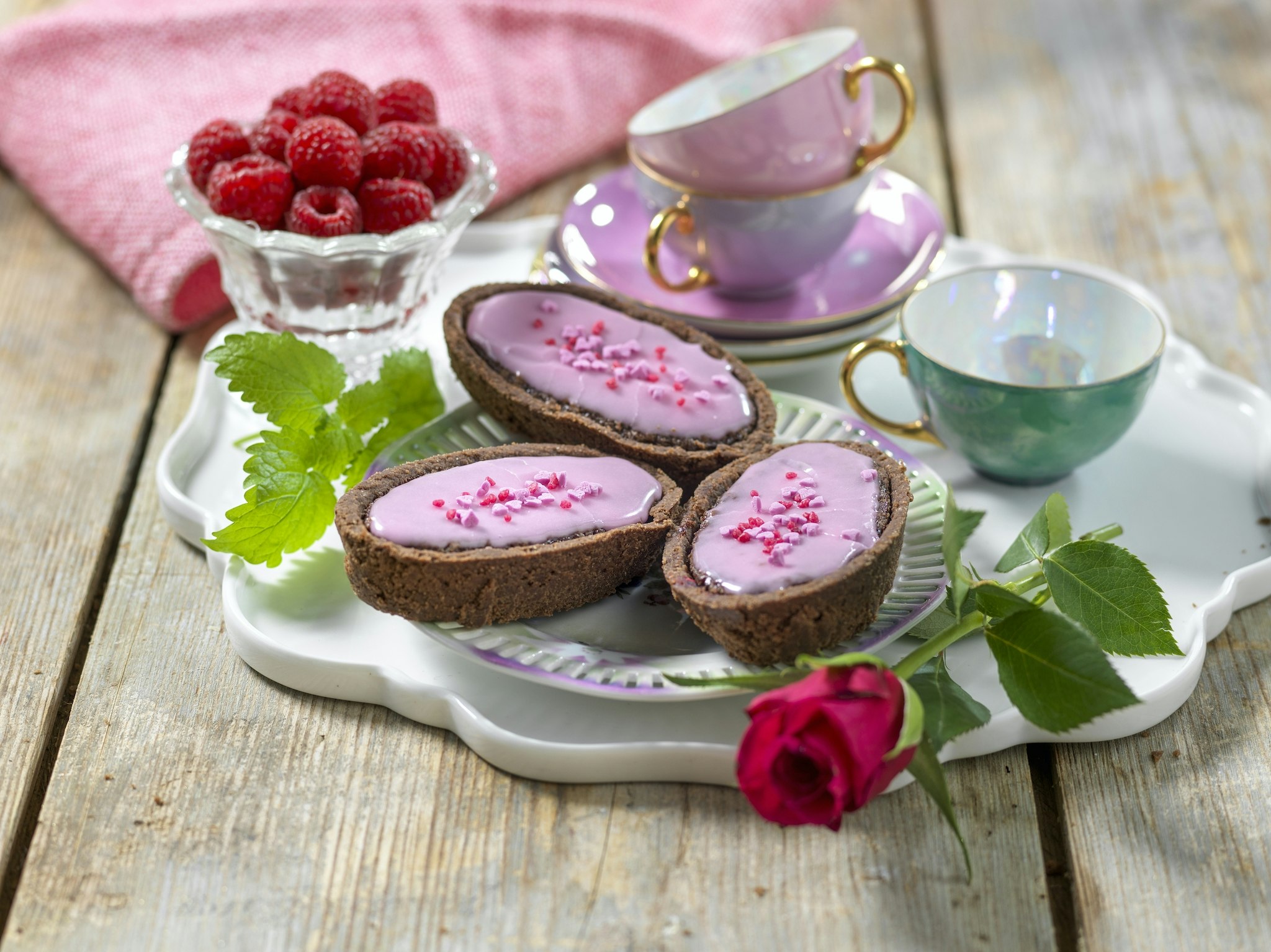 Chokladmazariner med hallon