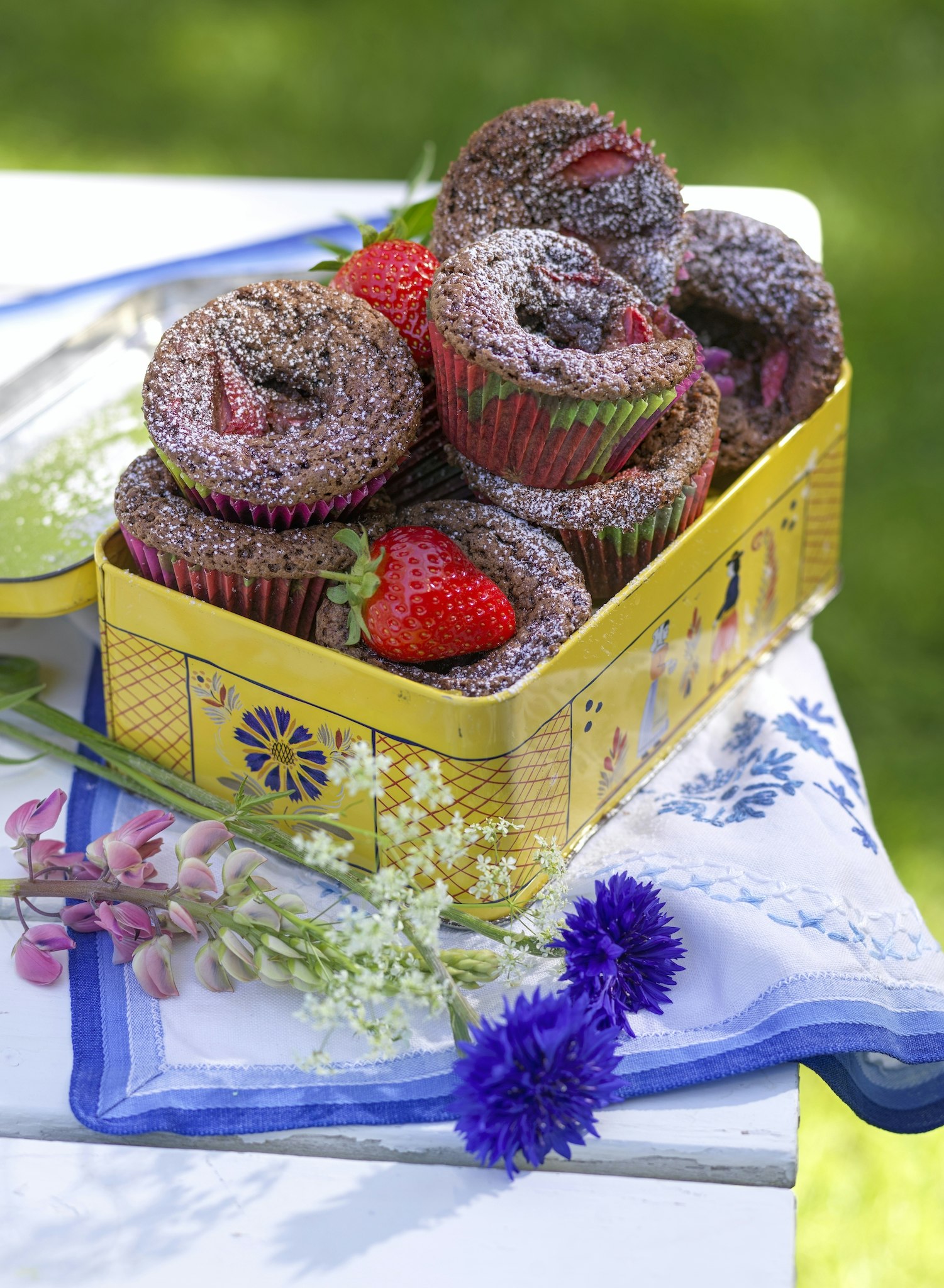 Chokladmuffins med jordgubbar