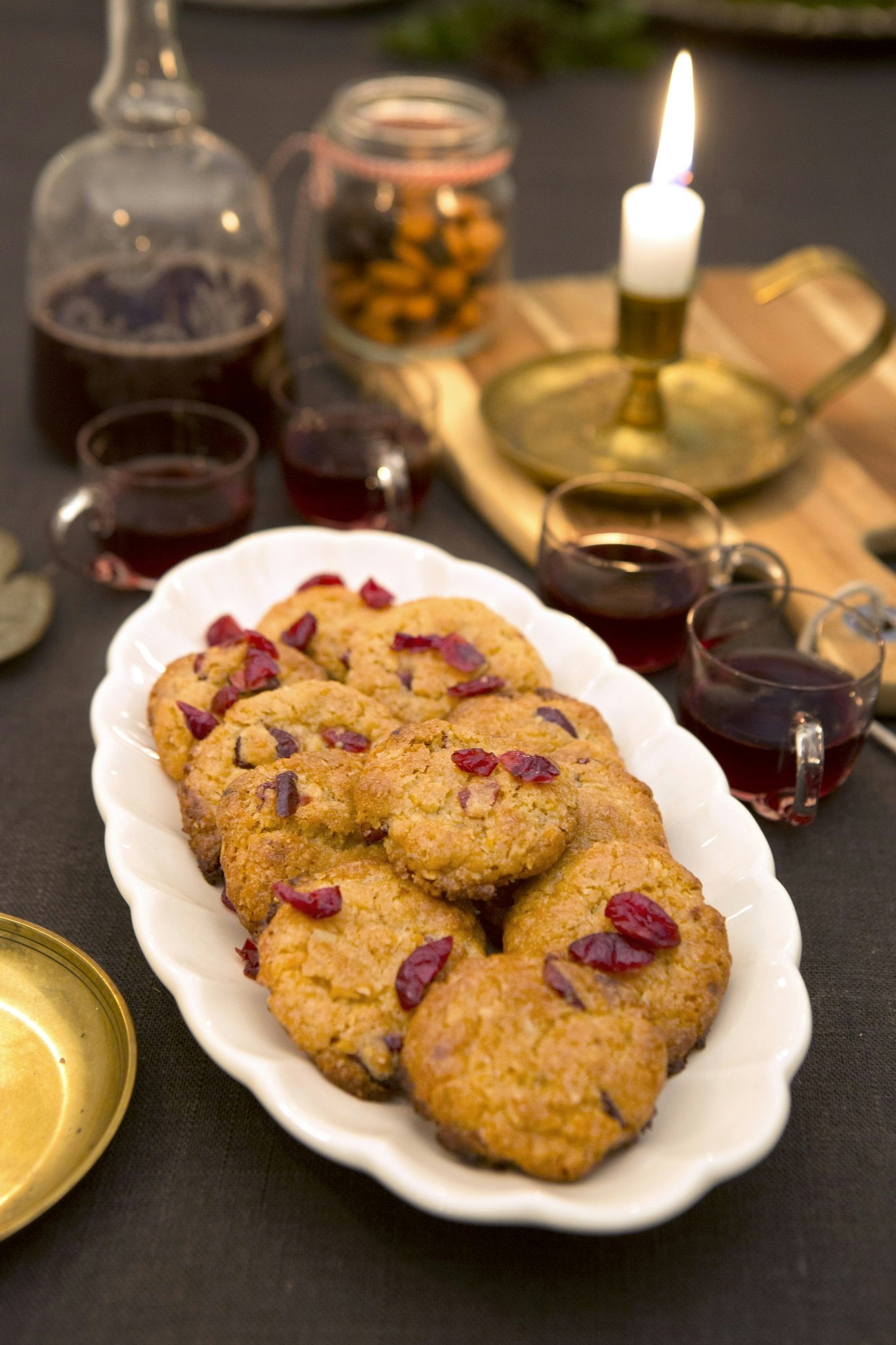 Cookies med tranbär och vit choklad