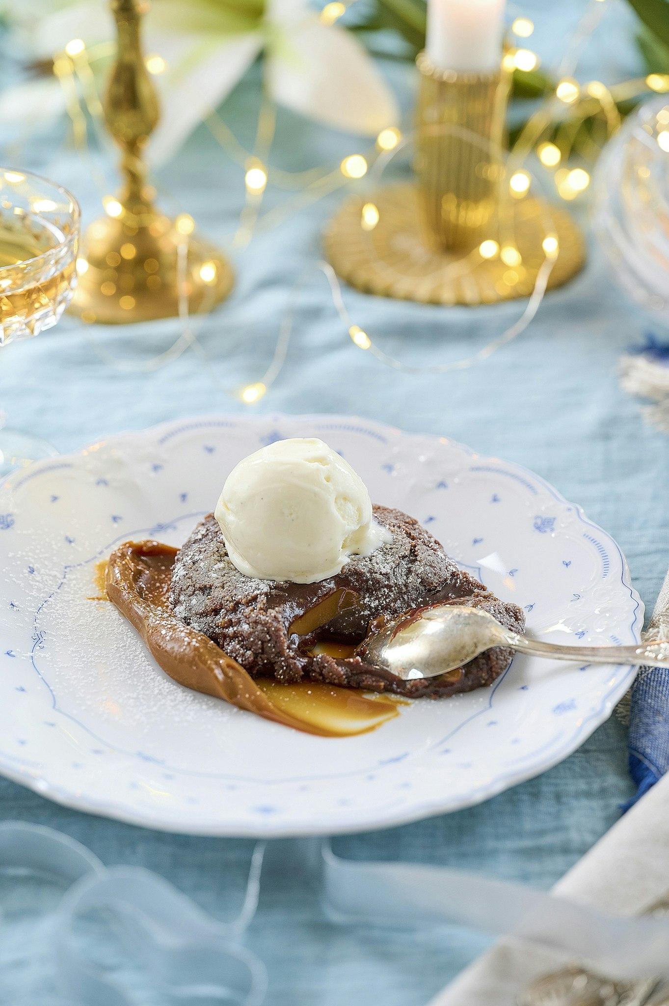 Dulce de leche-fylld chokladkaka