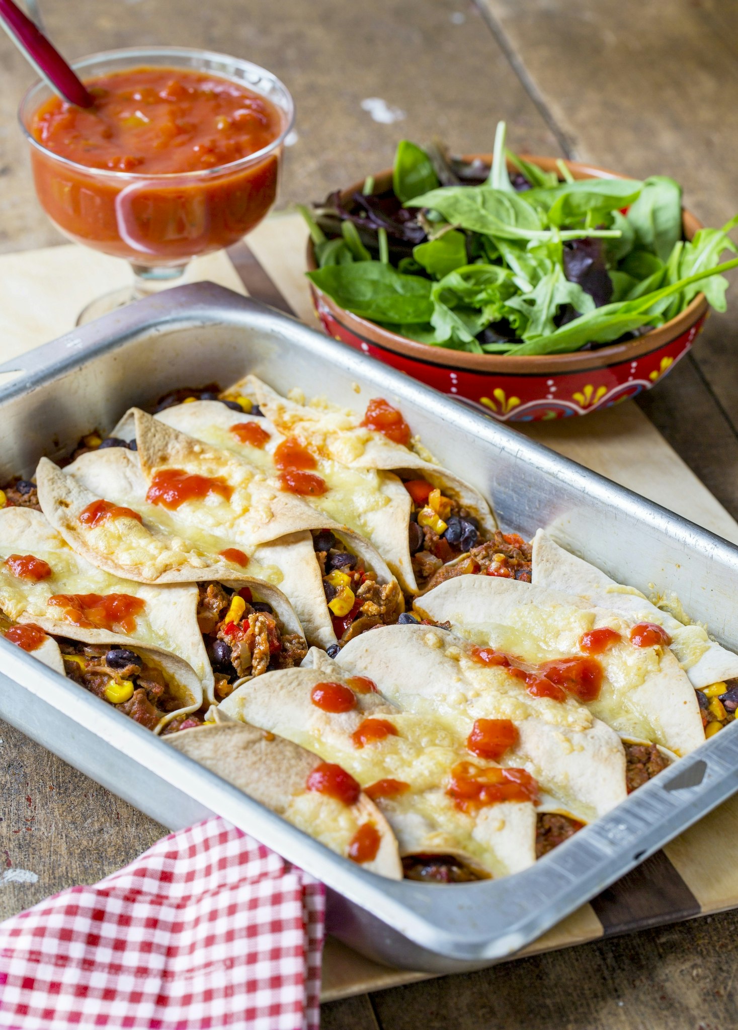 Enchiladas med köttfärs och bönor