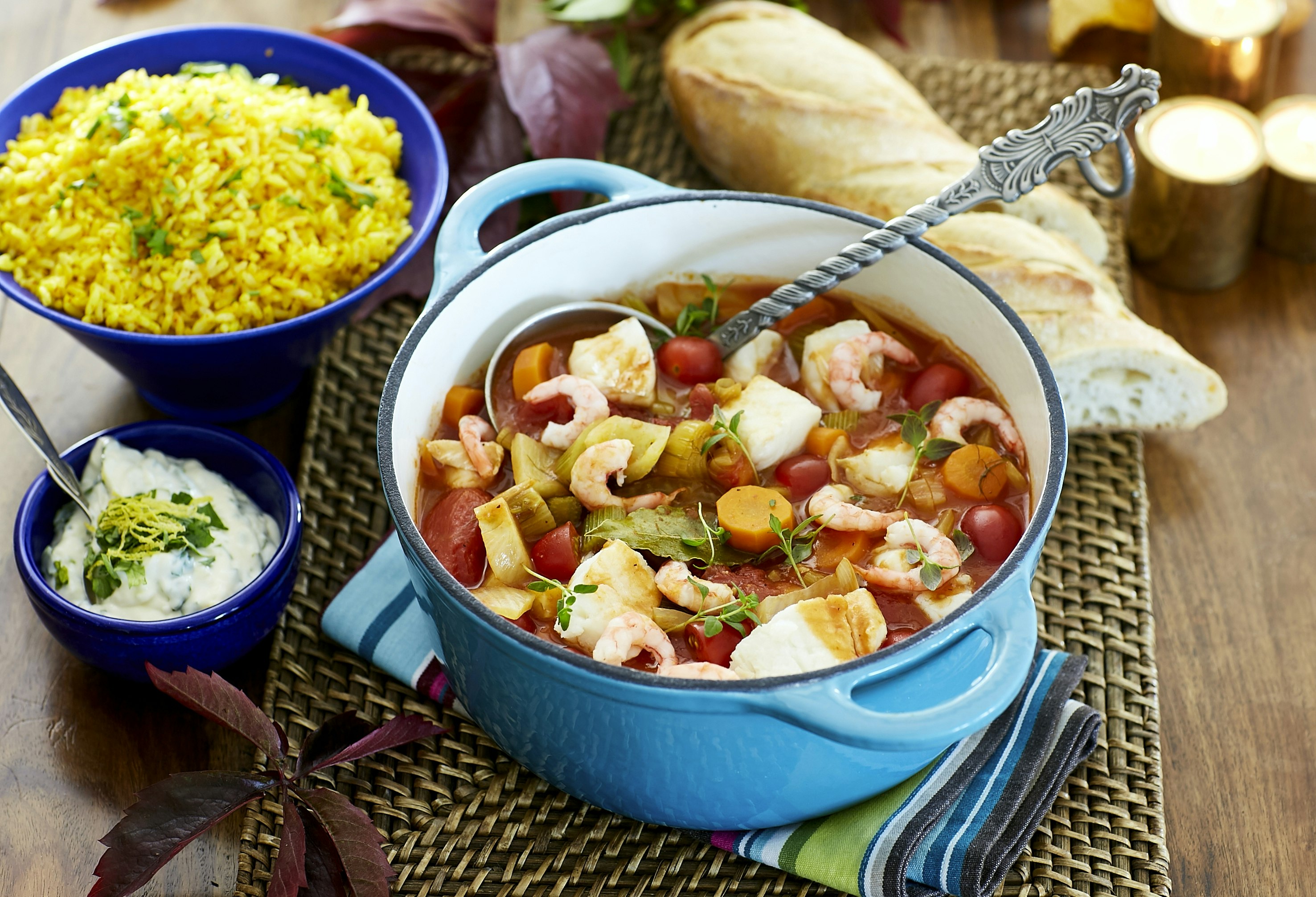 Fiskgryta med räkor och citronaioli