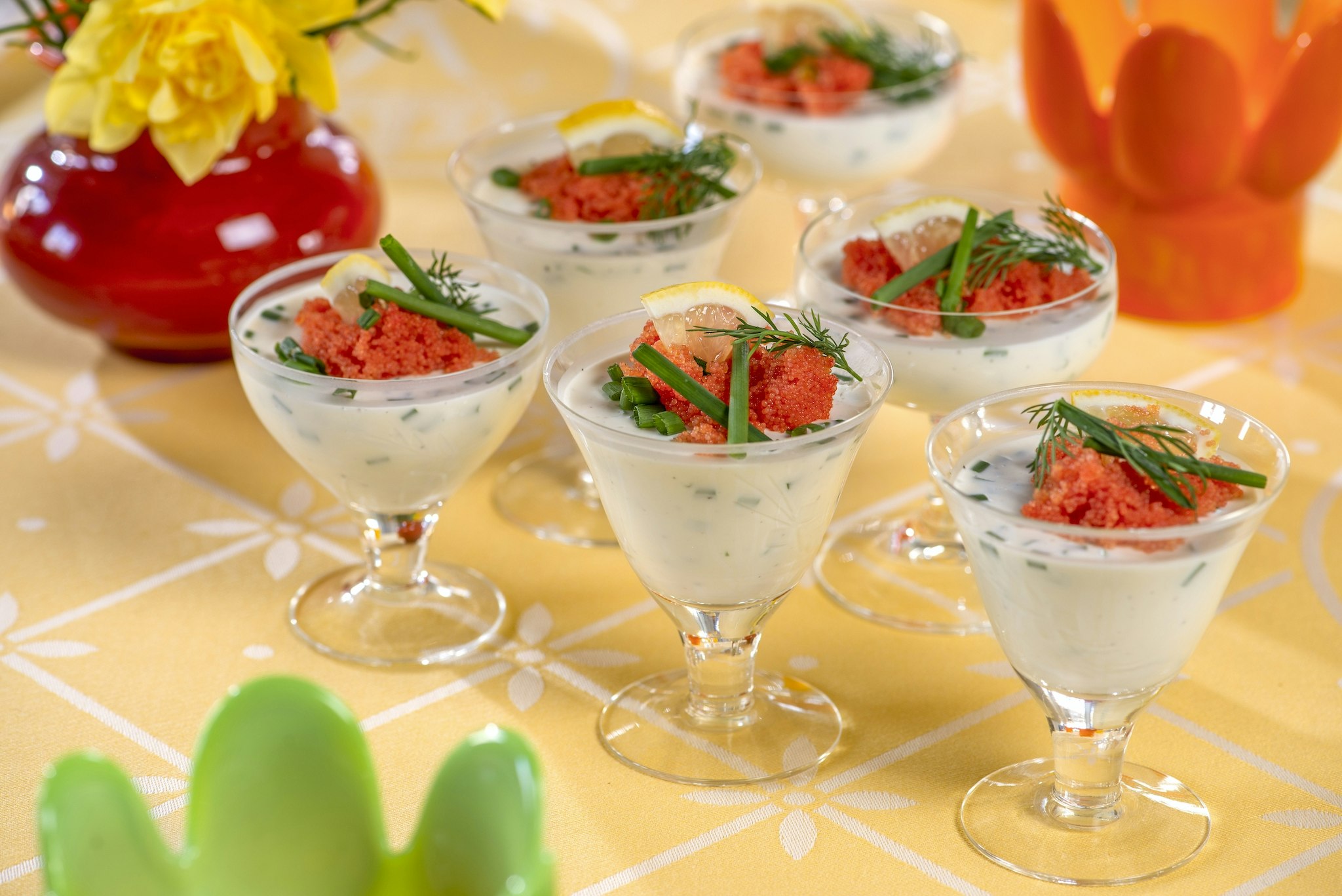 Gräslökspannacotta med löjrom