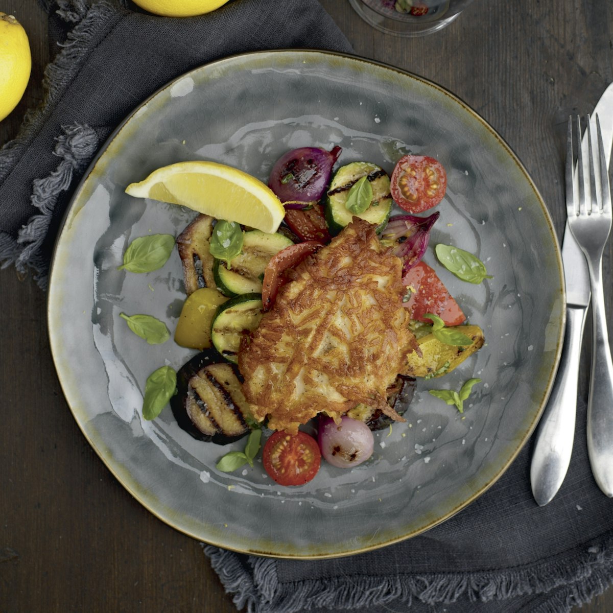 Kelajak pornosidan mehmon Yalangoch qizlarning mushuklarini tomosha qiling