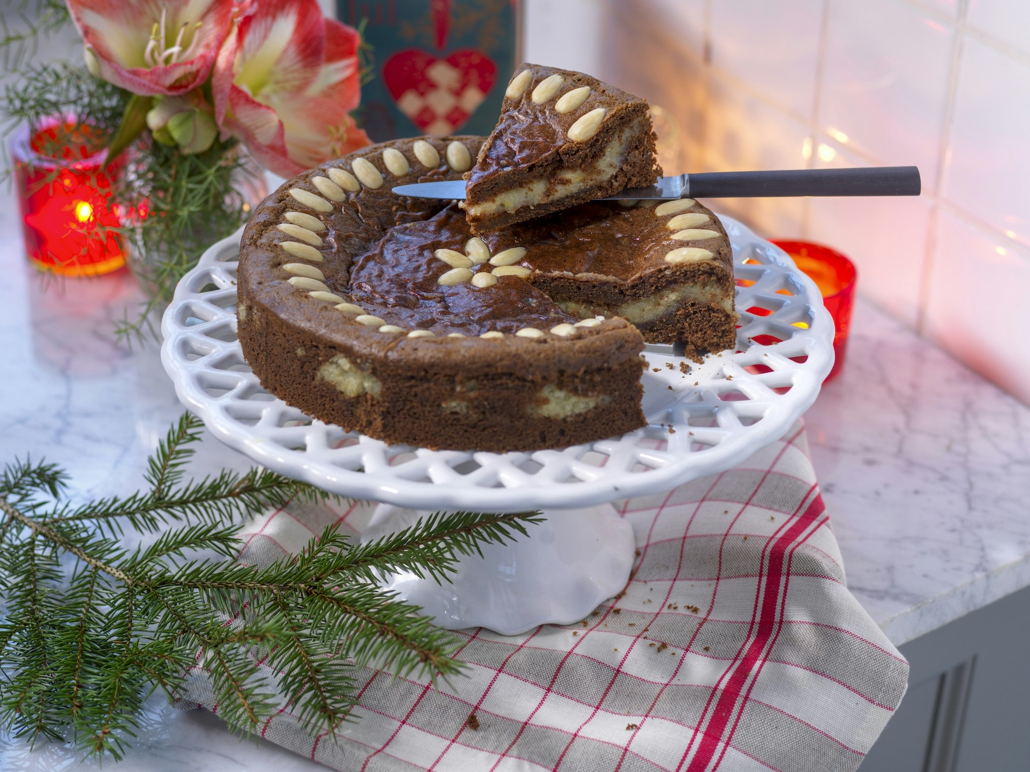 Holländsk pepparkaka med mandelmassa