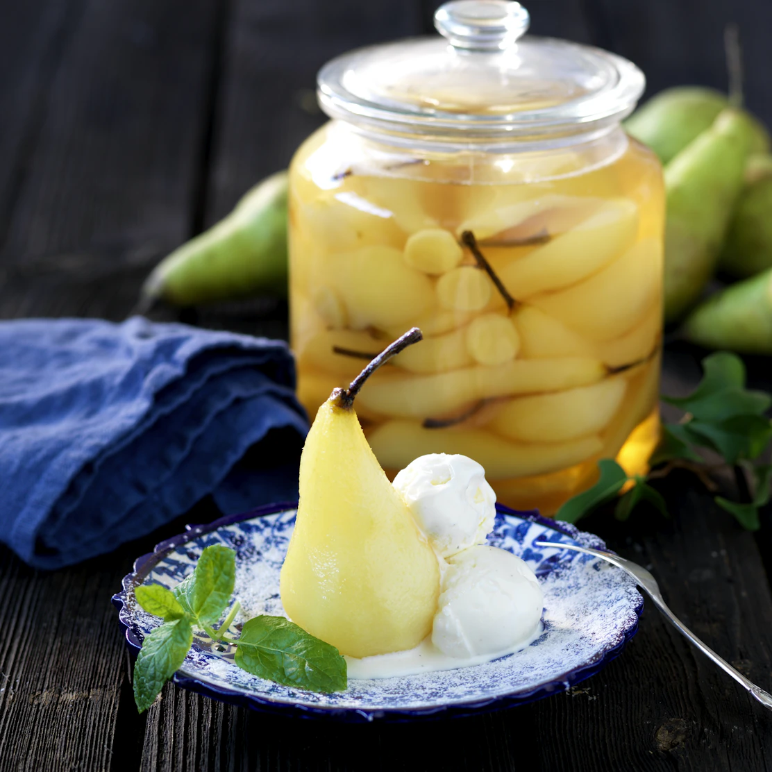 Inkokta päron med ingefära och citron