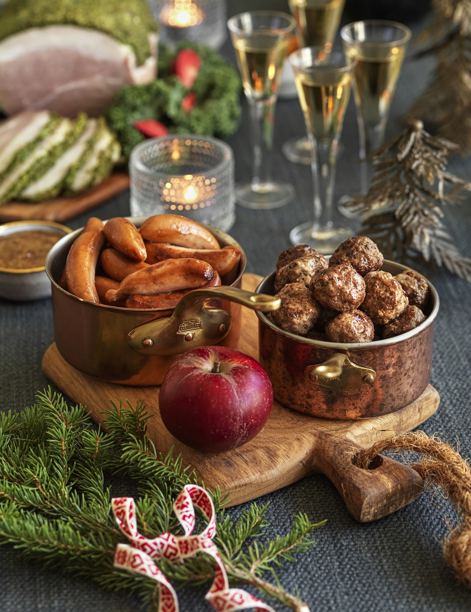 Mauds julköttbullar med sardellkräm