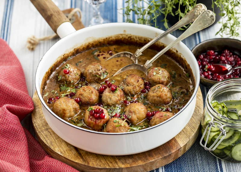 Köttbullar i timjan- och champinjonsås