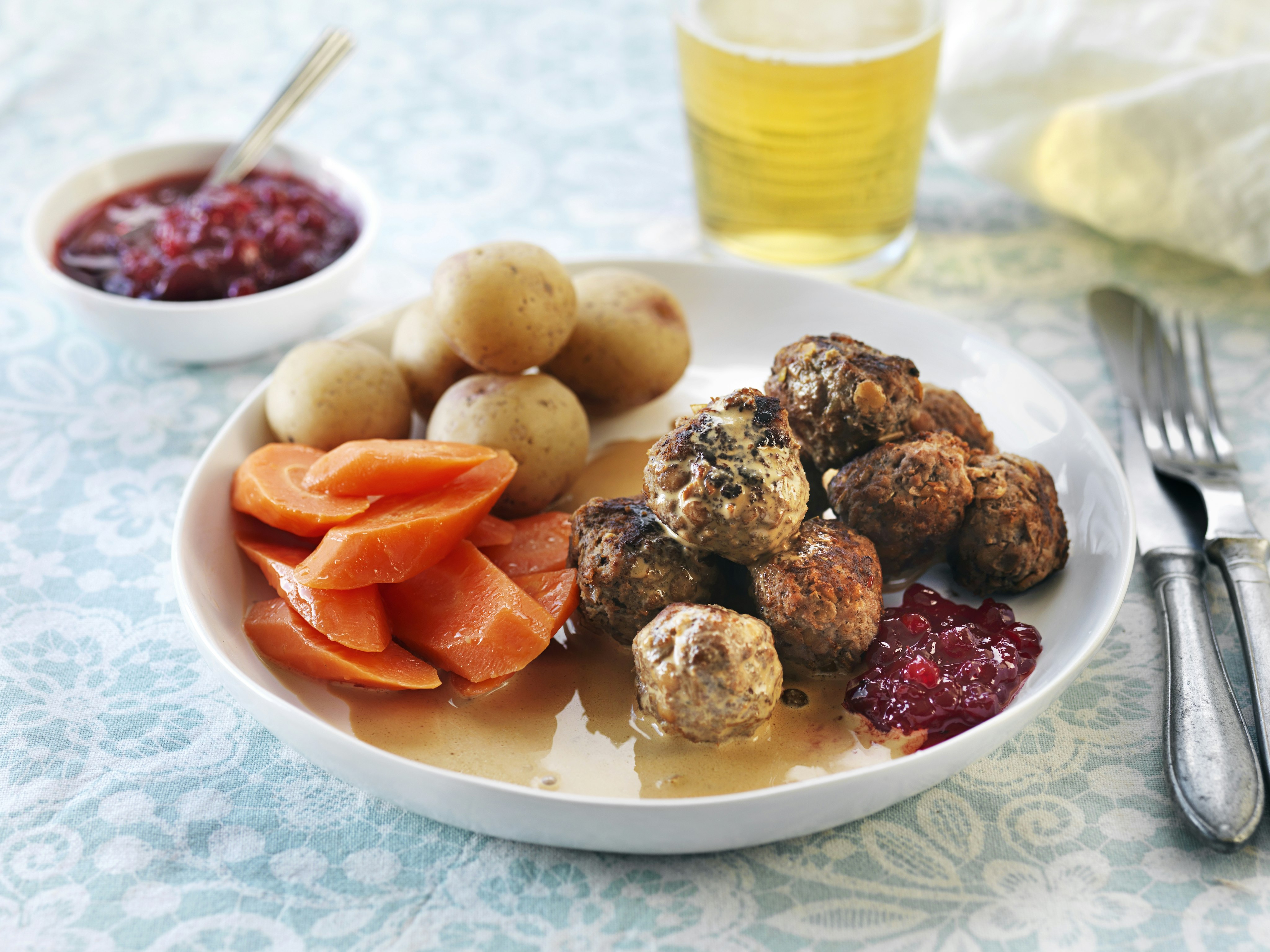 Köttbullar med linser