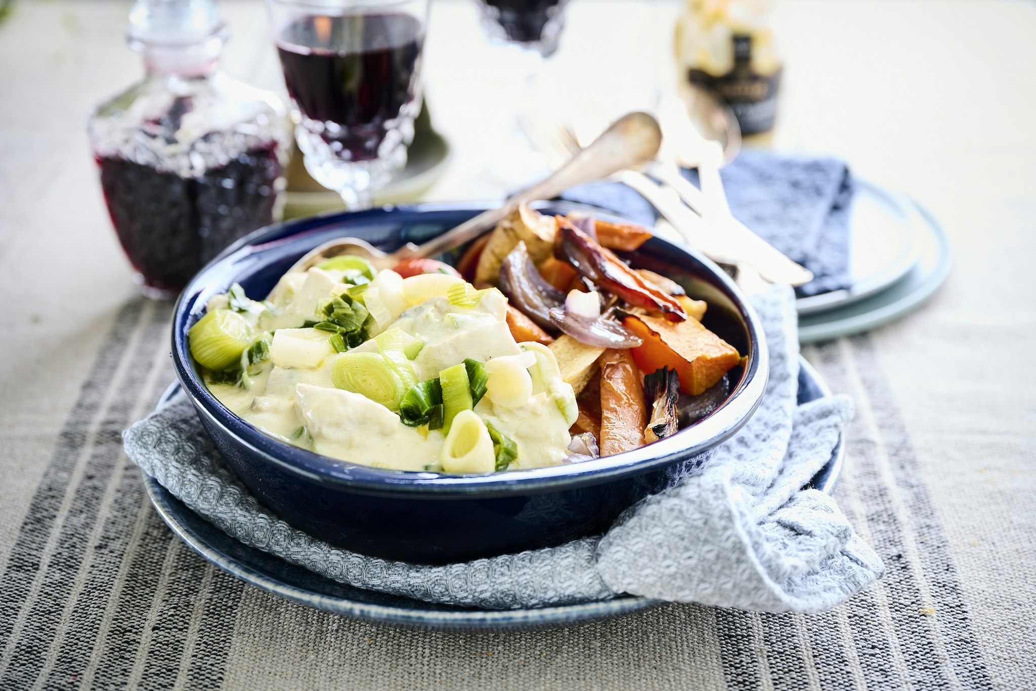 Krämig kycklinggryta med senap och purjolök