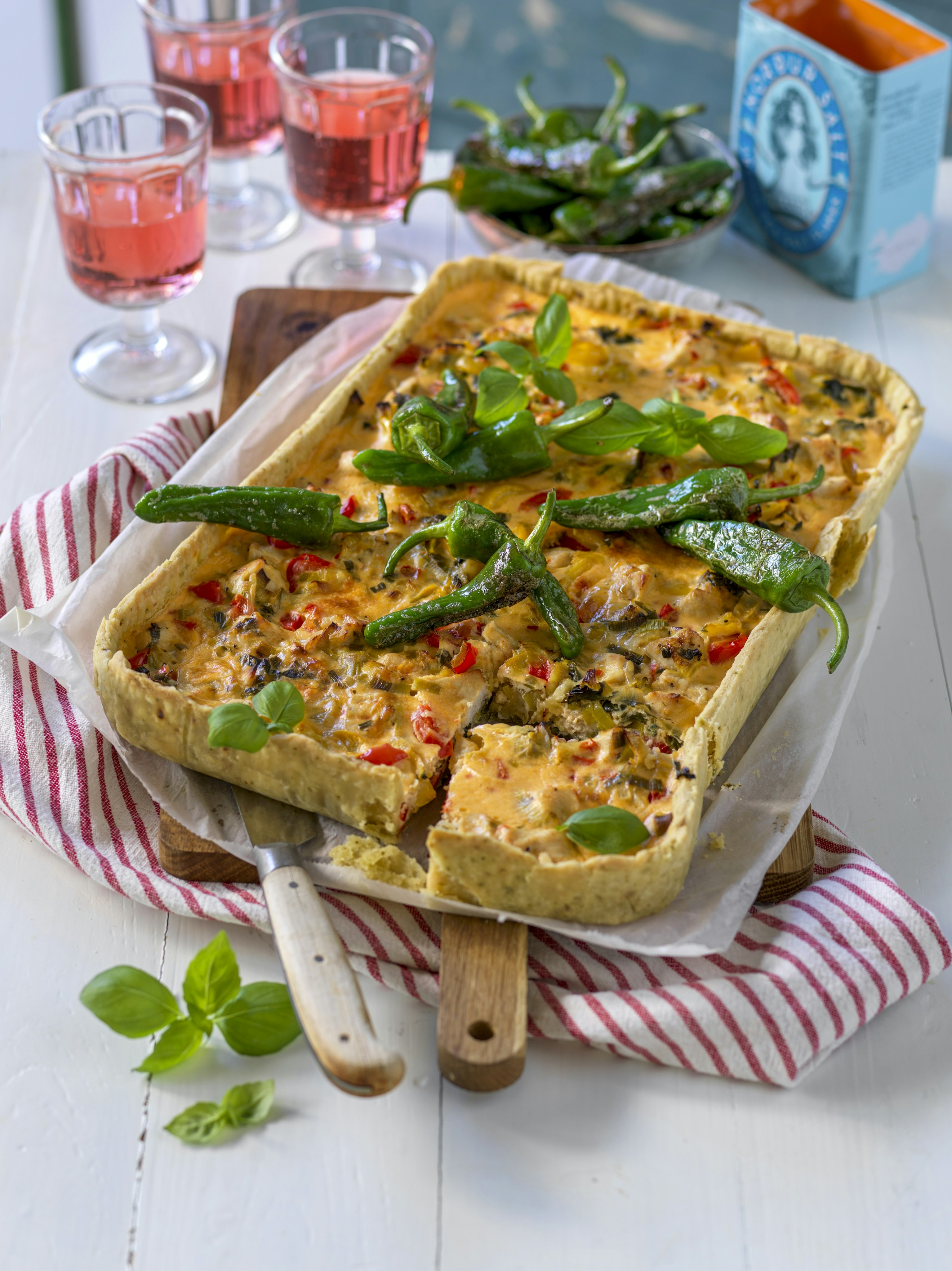 Krämig kycklingpaj med chili