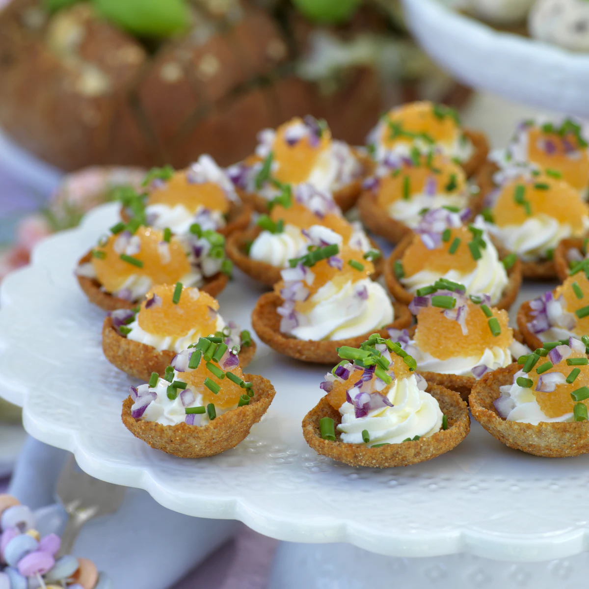 Krustader Krustader med löjrom och crème fraiche