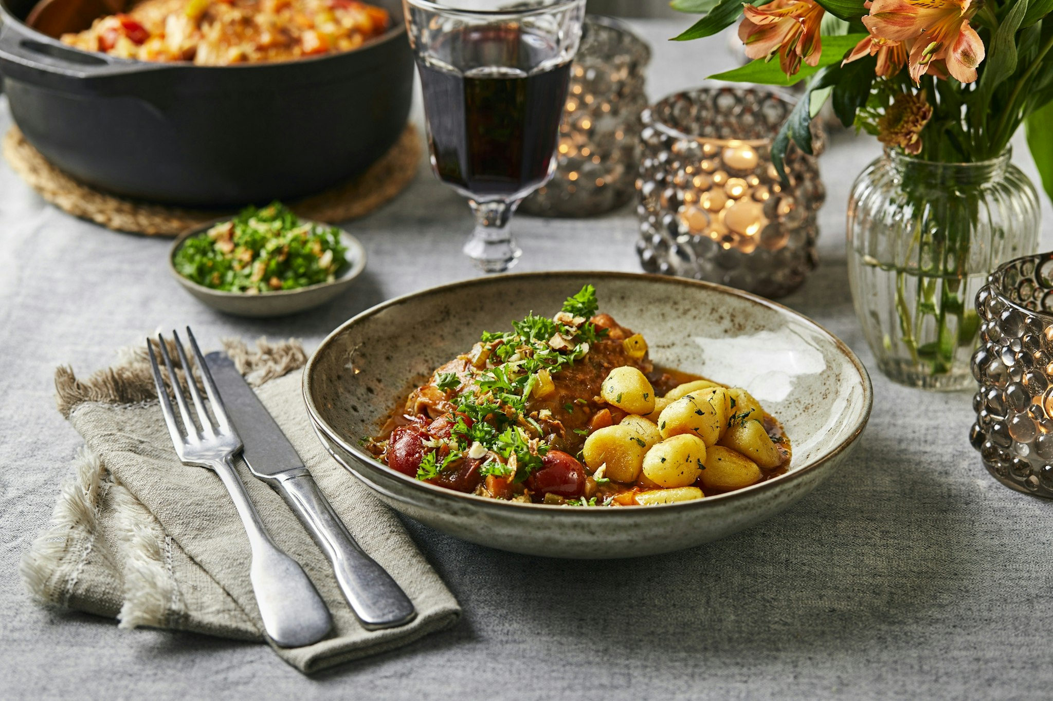 Kyckling-osso buco med crunchy gremolata