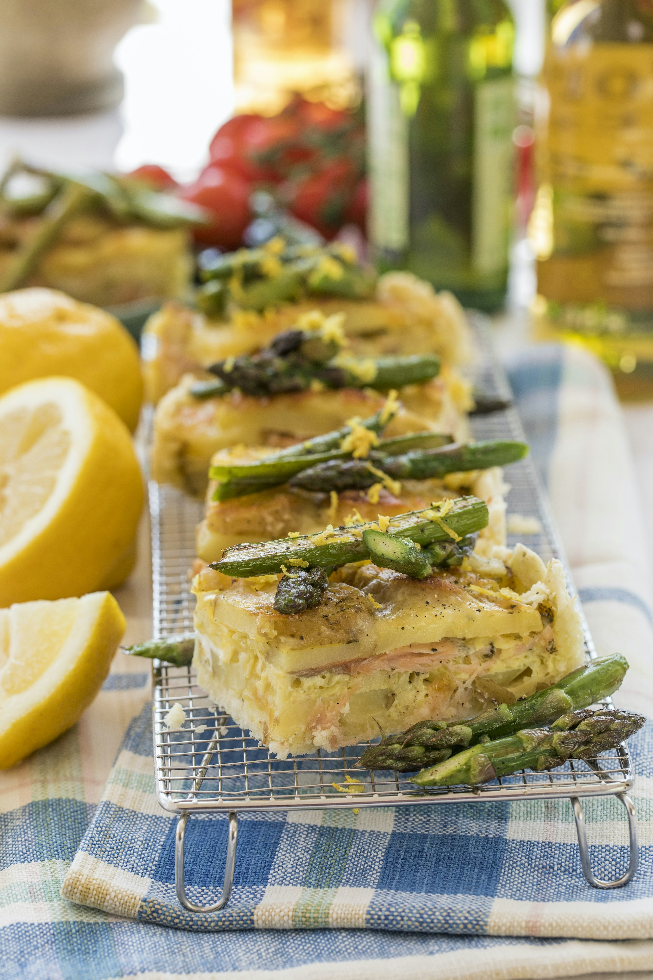 Glutenfri lax- och potatispaj med sparris