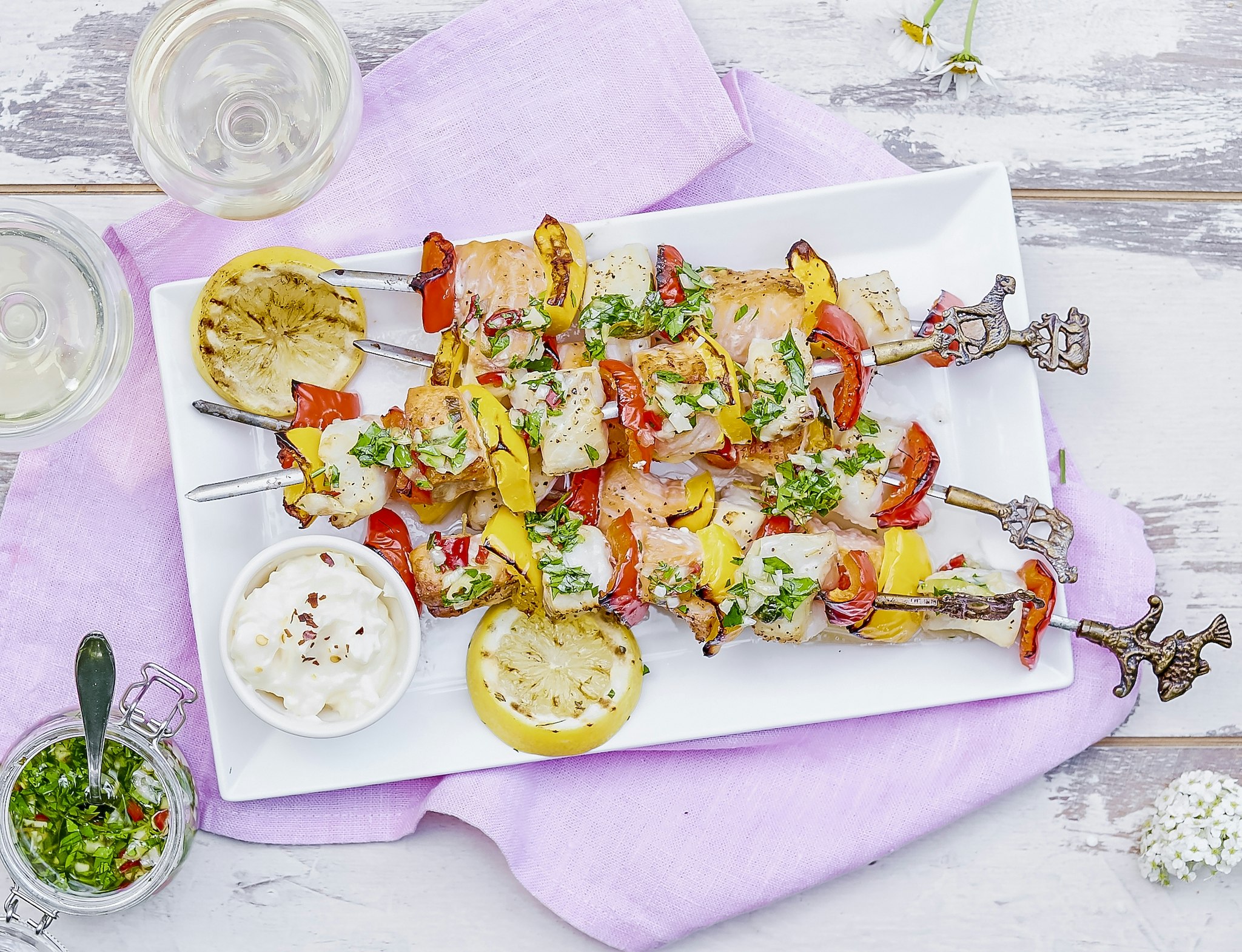 Lax- och torskspett med chimichurri