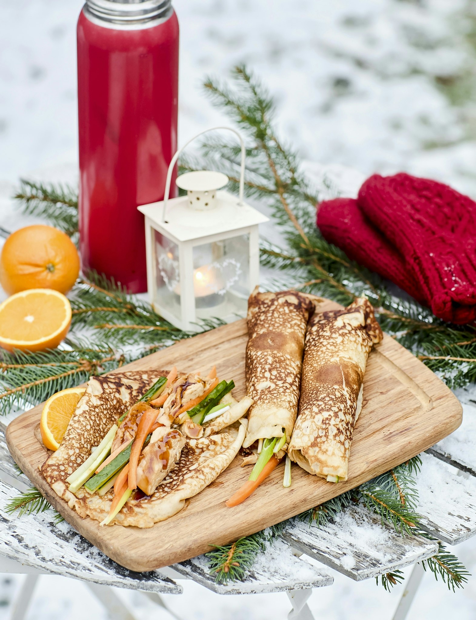 Matiga pannkaksrullar med hoisinkyckling