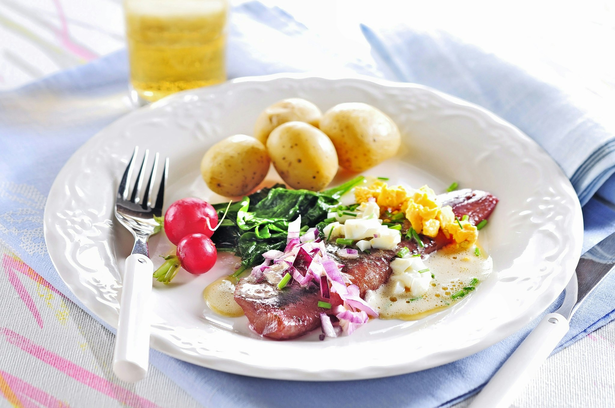 Matjessill med brynt smör