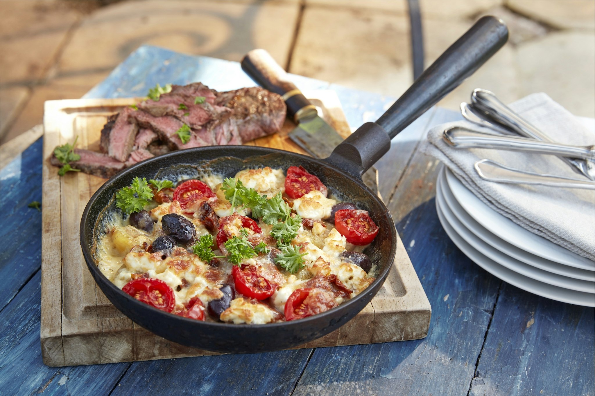 Medelhavsgratäng med färskpotatis