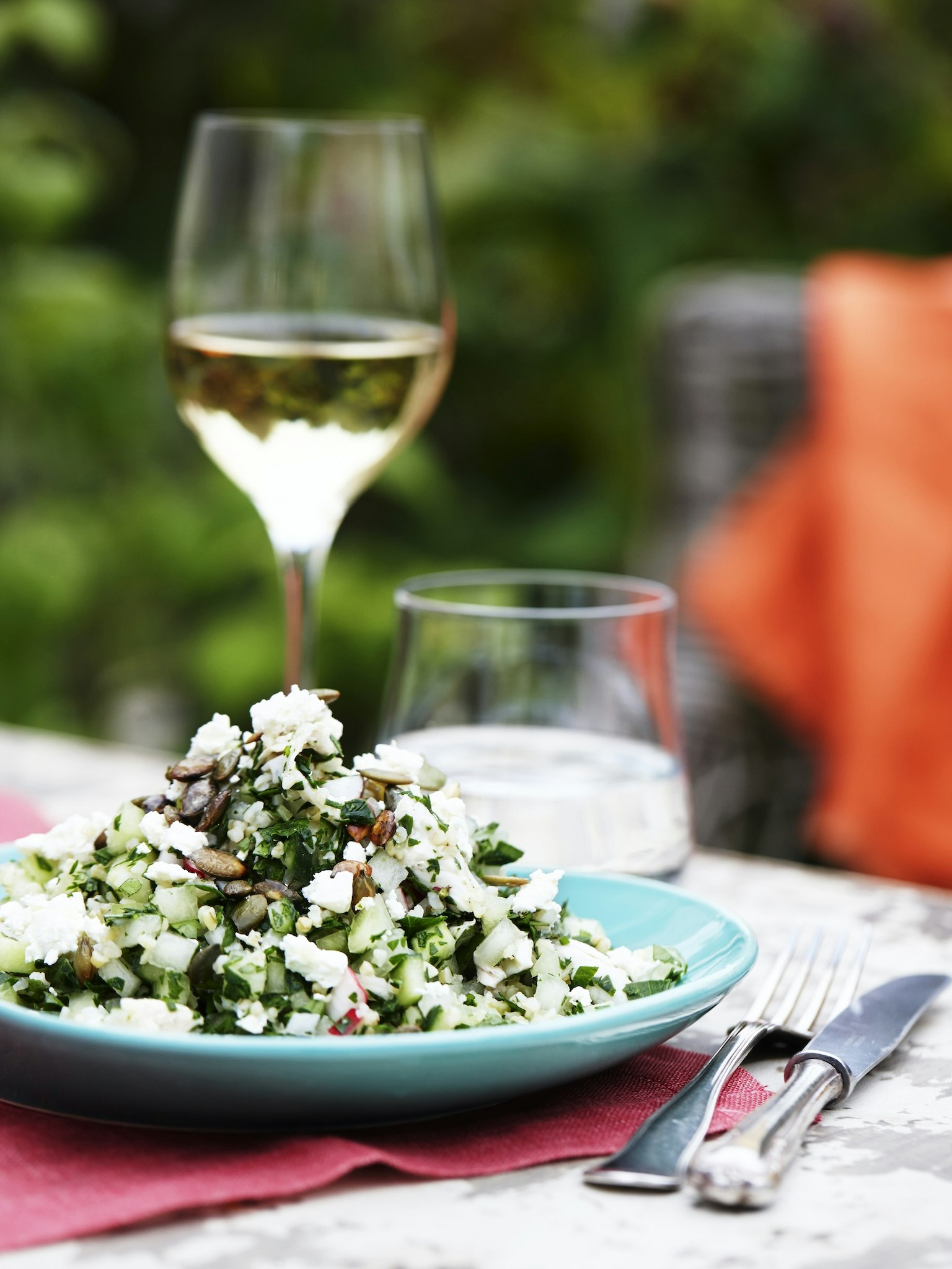 Melonsallad med bulgur och pocherad kyckling