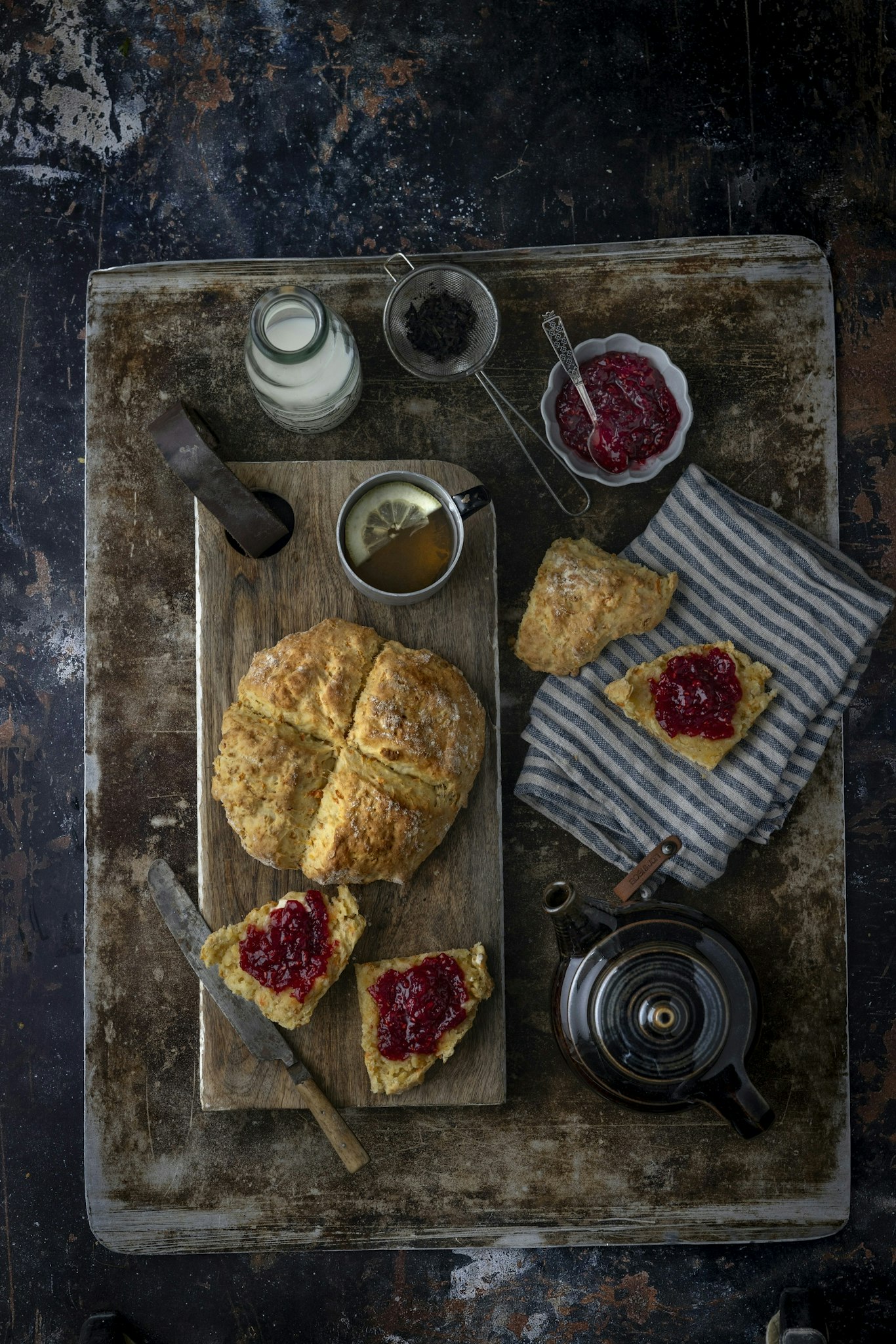 Morots- och havregrynsscones