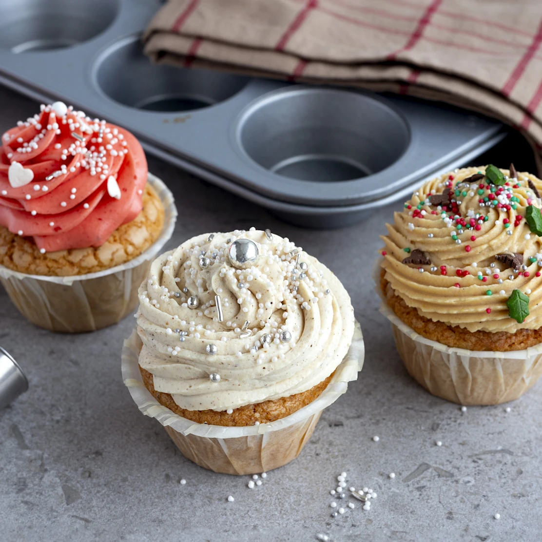 Morotsmuffins med brynt smör-frosting