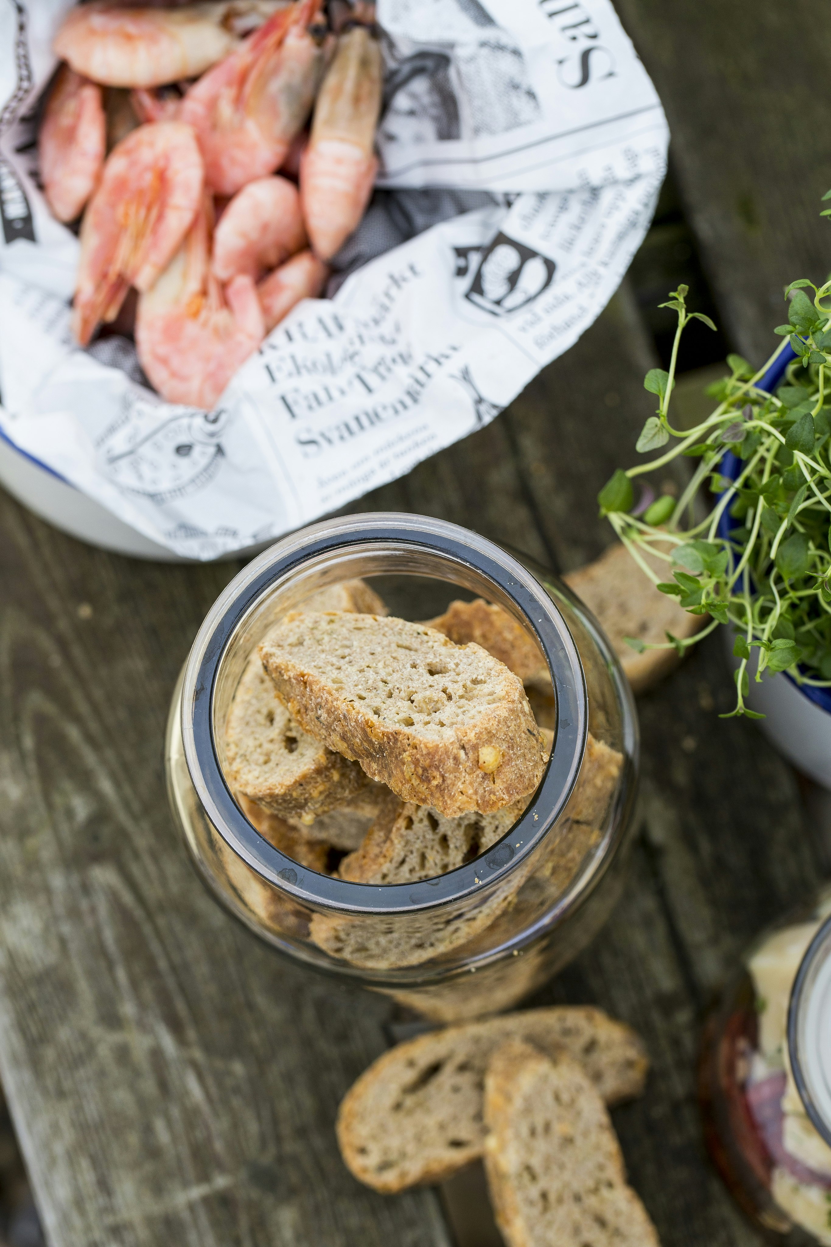 Ostskorpor med smak av timjan