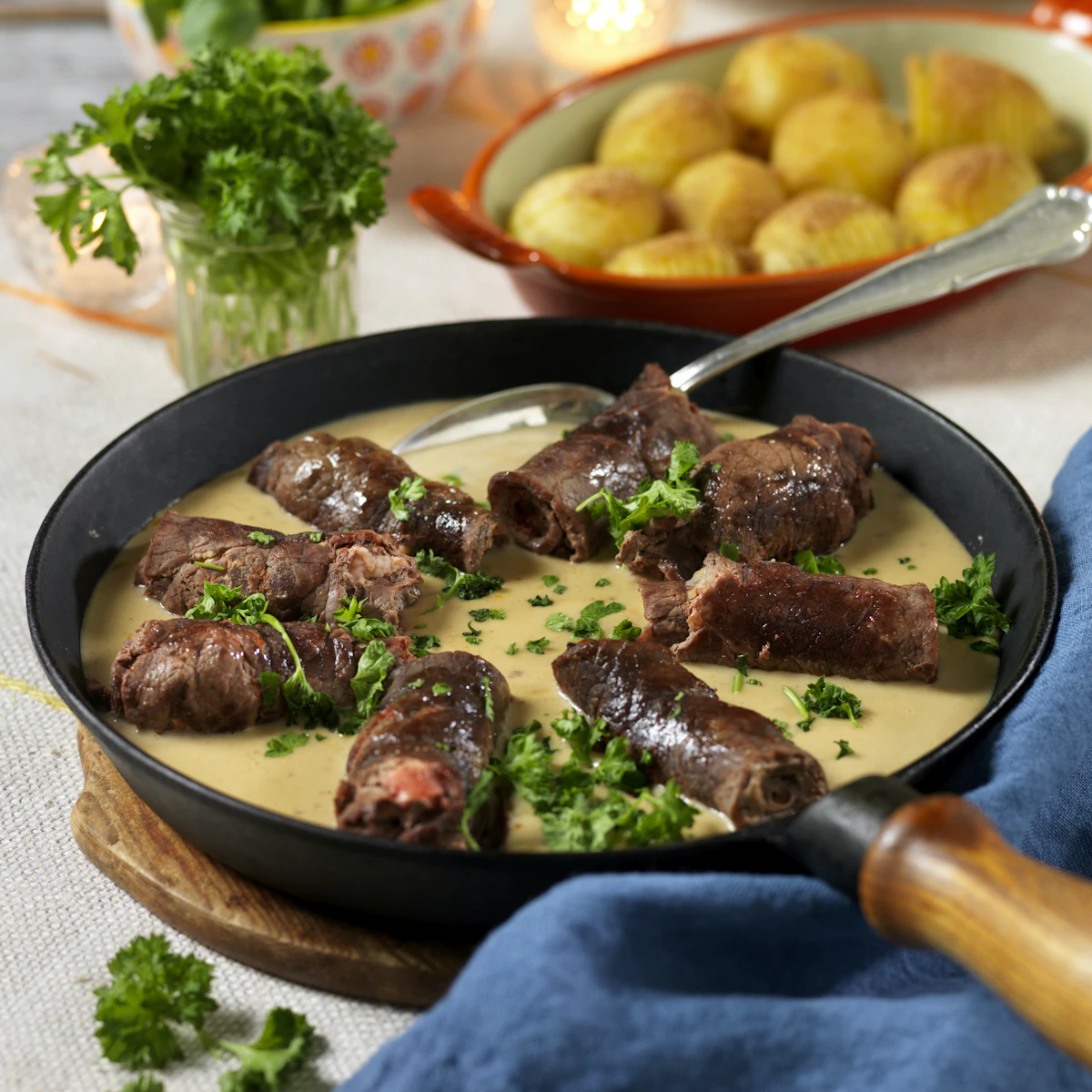 Ox Rullader Oxrullader med hasselbackspotatis