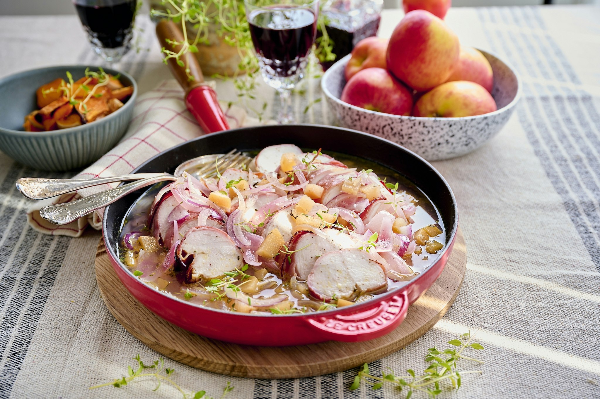 Parmalindad kycklingfilé i äppelcidersky