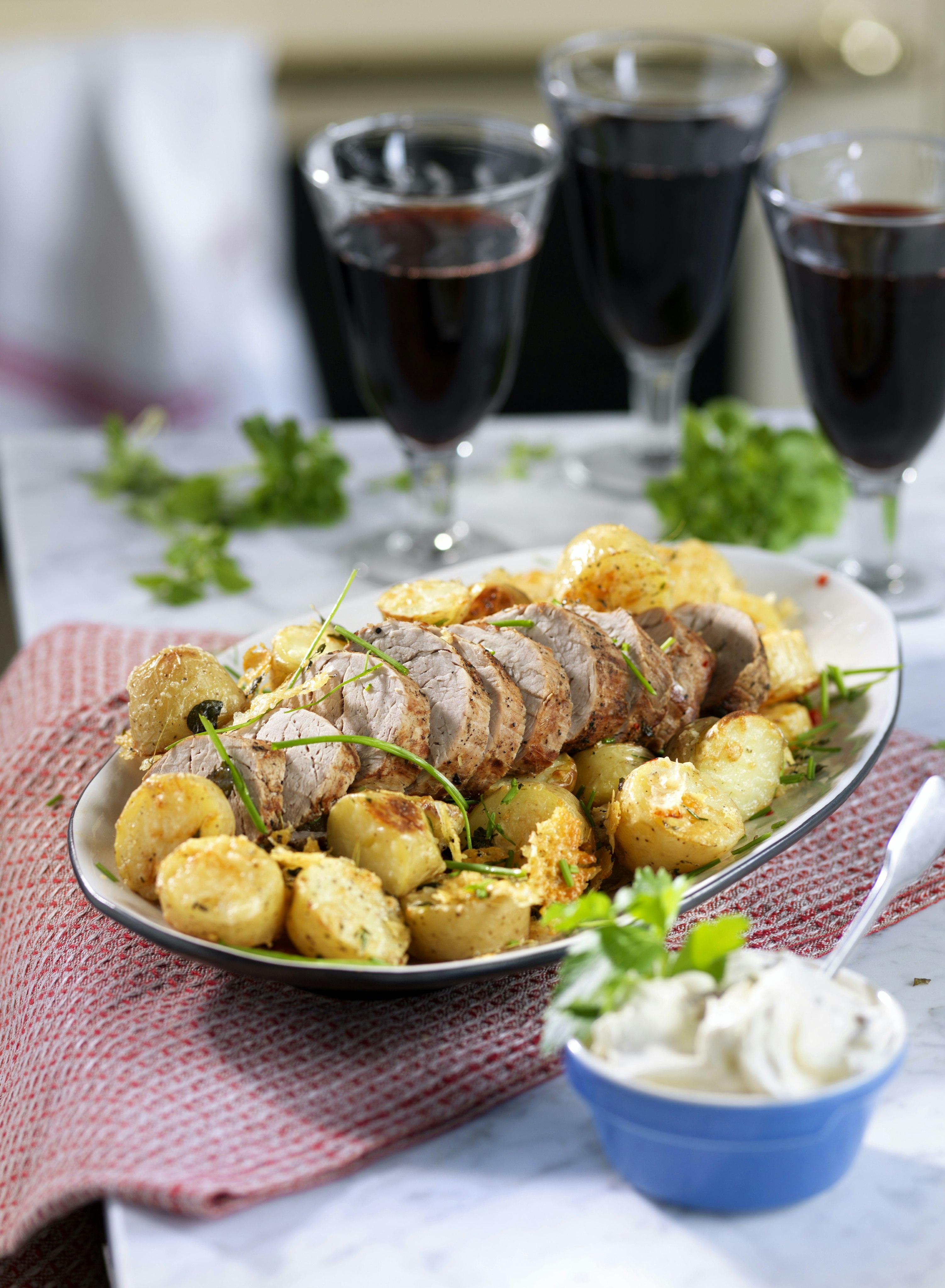 Parmesanpanerad potatis med fläskfilé