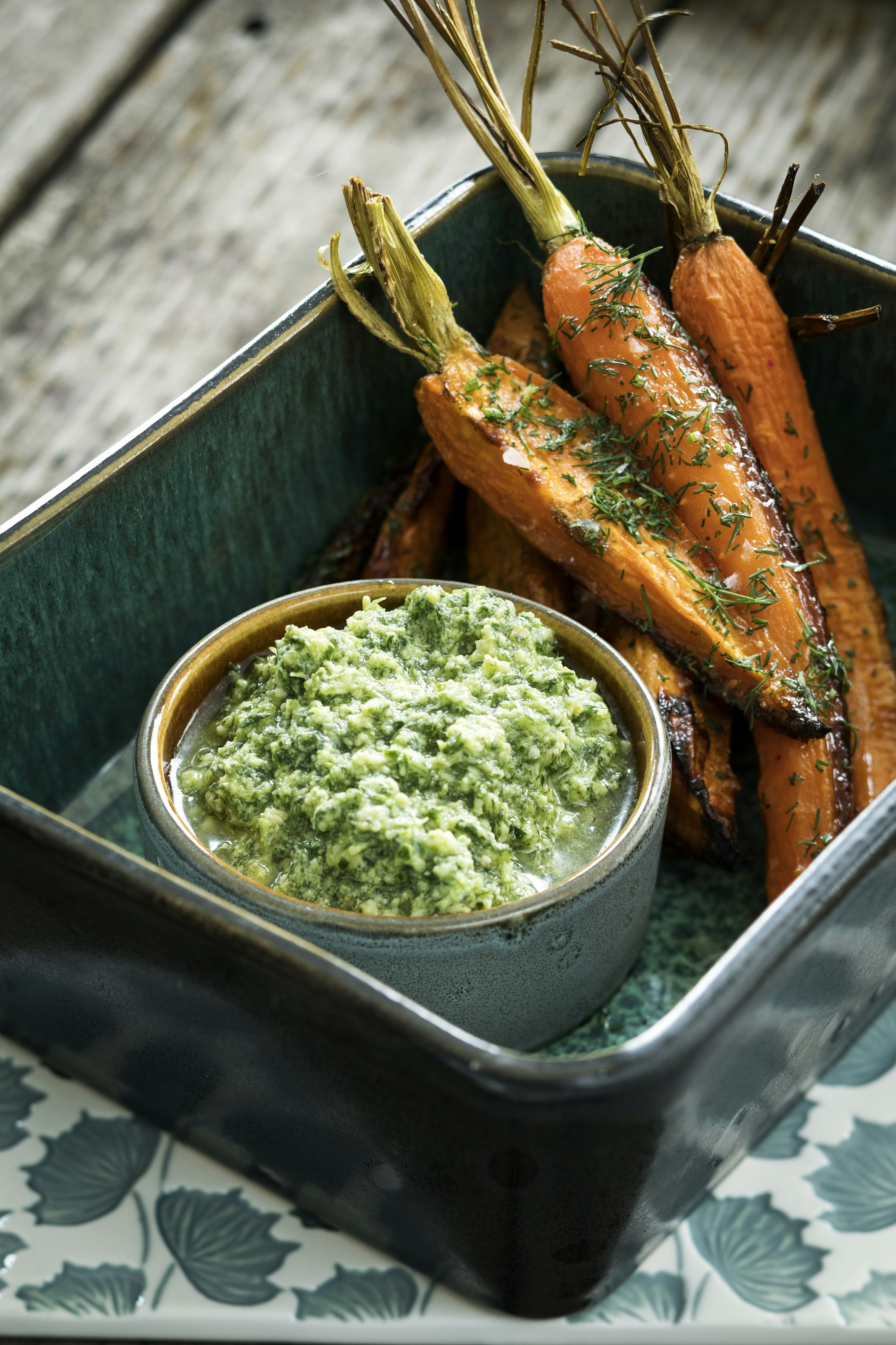 Pesto på morotsblast