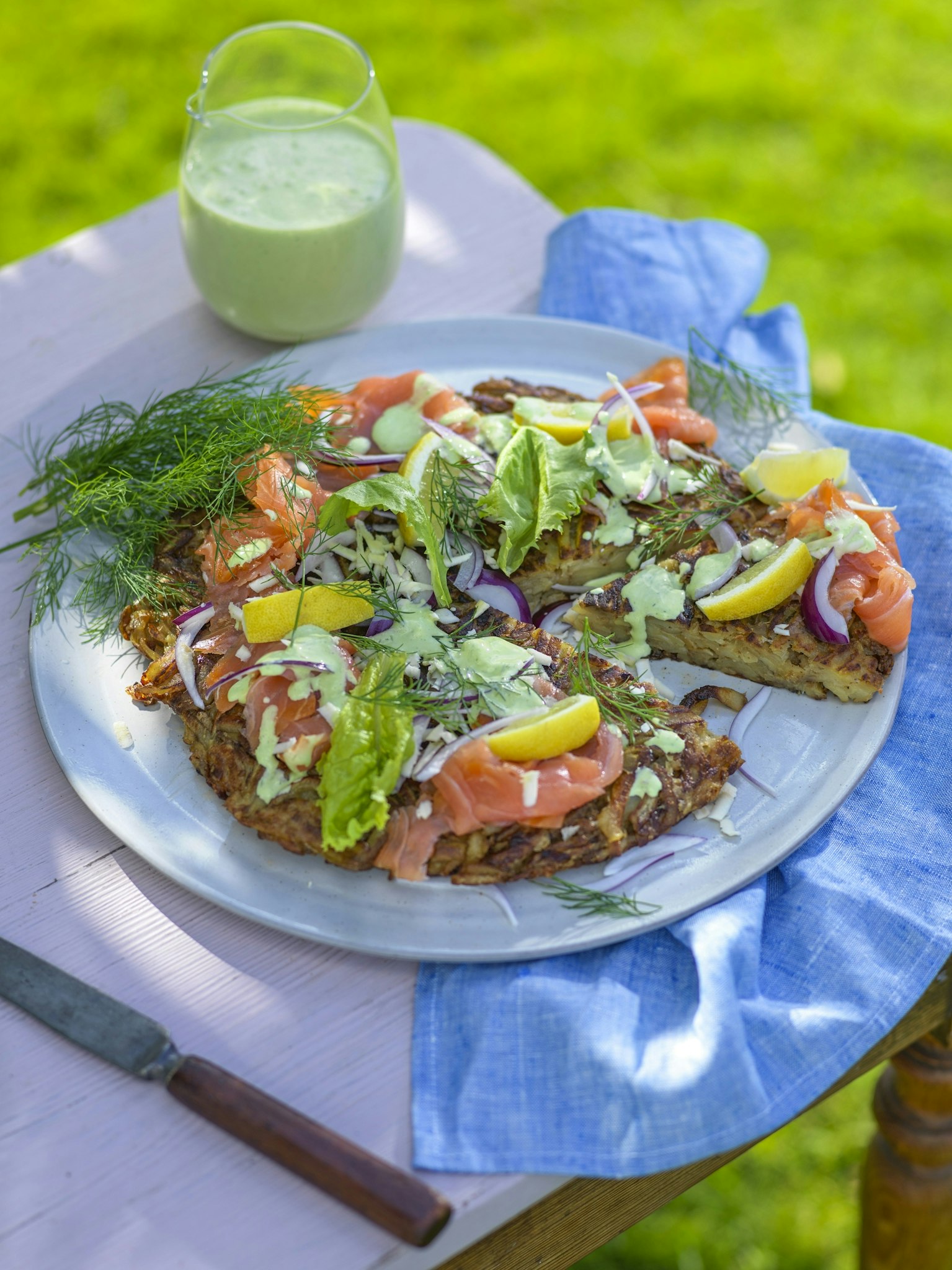 Potatiskaka med dillkräm