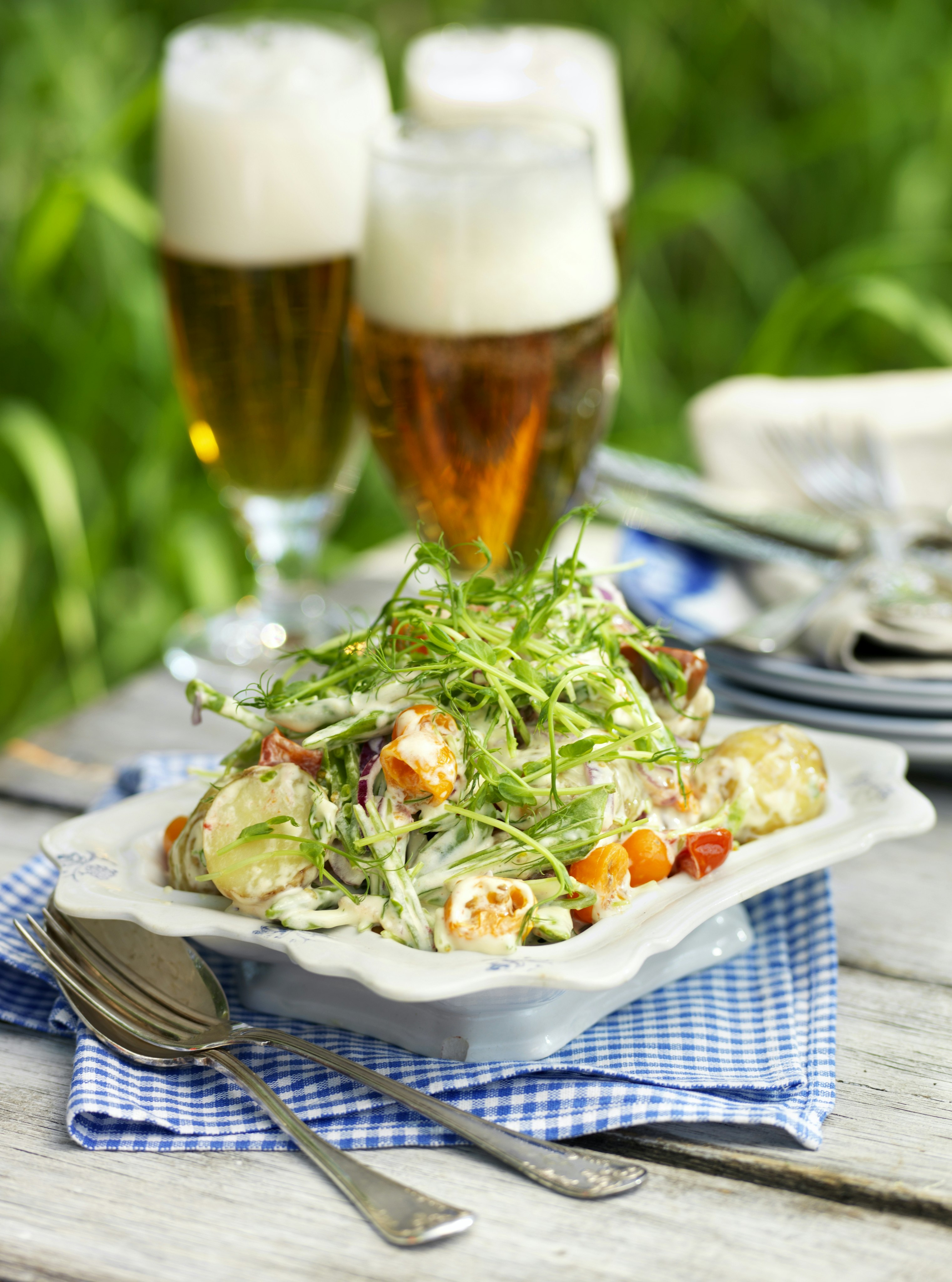 Potatissallad med pepparrotsdressing