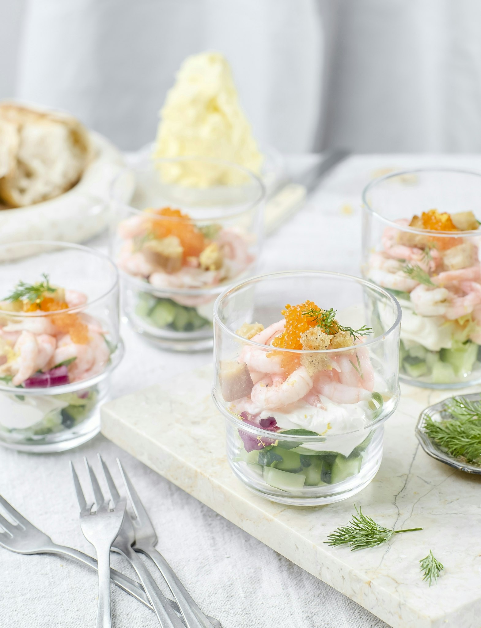 Räksallad i glas med mascarponekräm