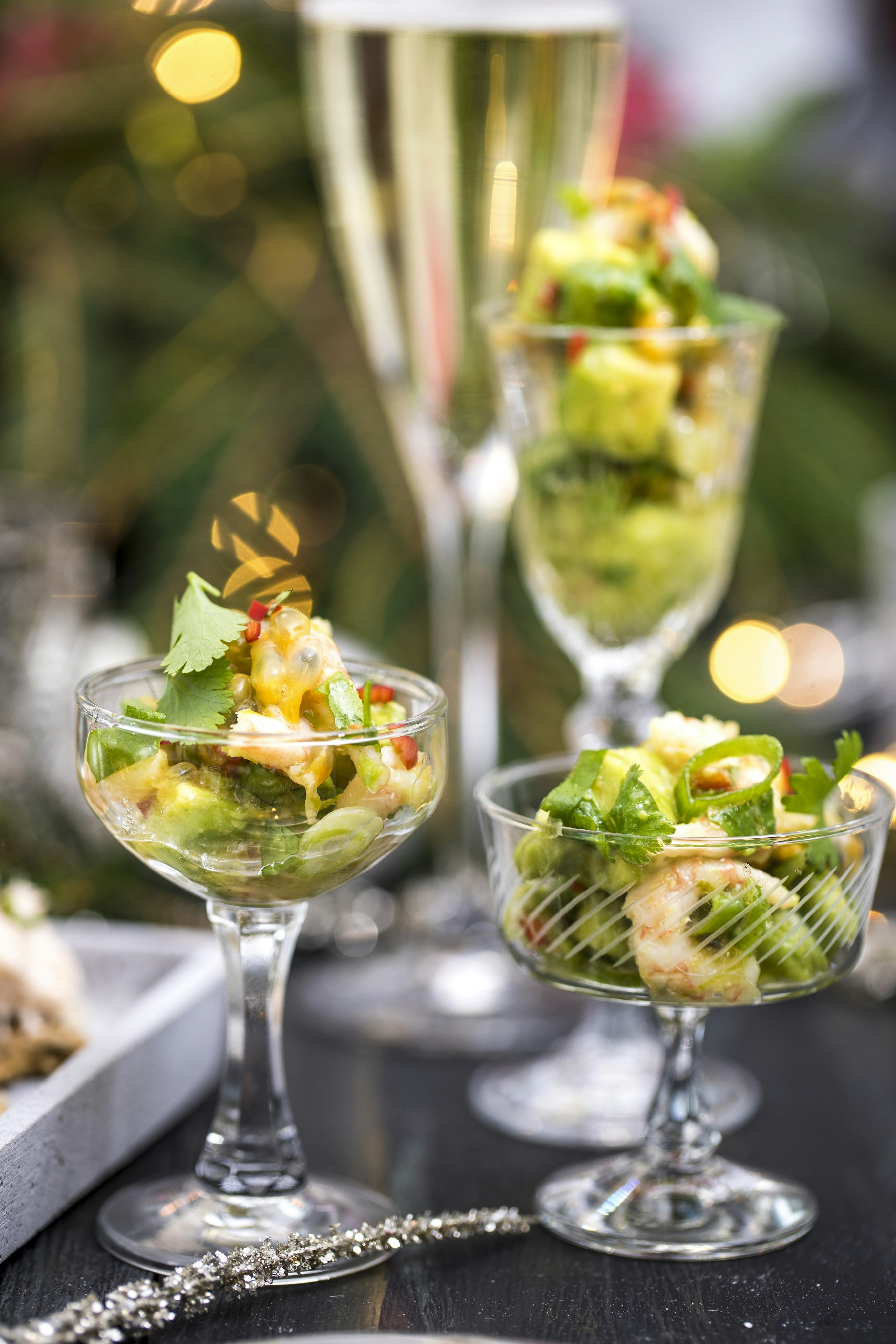 Räksallad med passionsfrukt