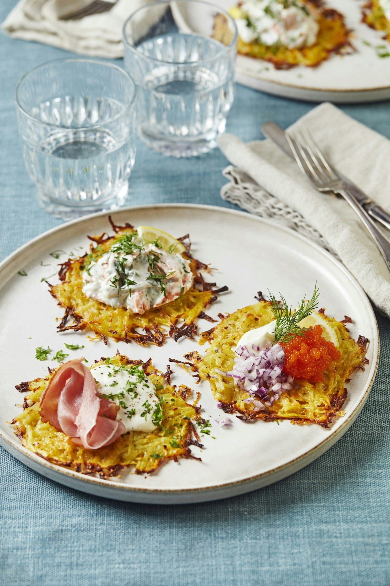 Rårakor i ugn med olika toppings