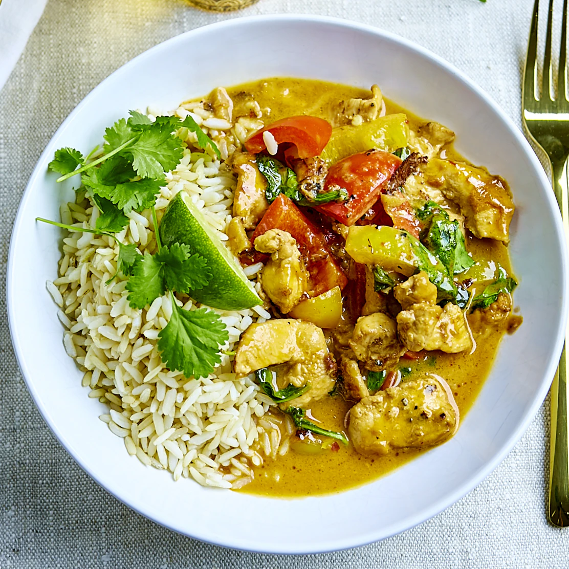 Röd currygryta med kyckling