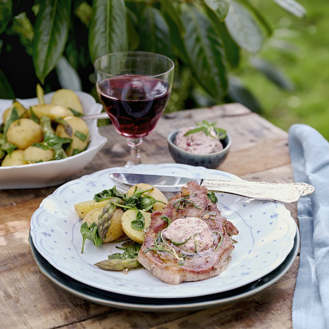 Picklad och inkokt rödkål