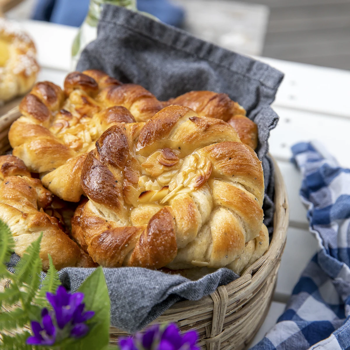 Bullar Fish Saftiga bullar med toscaglasyr