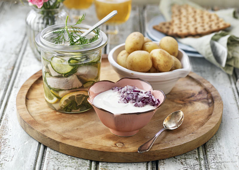 Sill med dill, citron och gurka