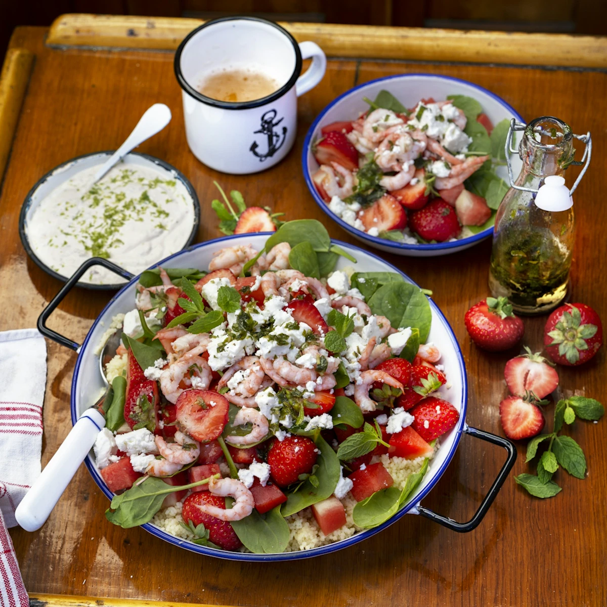 Ult Rak Recept Somrig räk- och jordgubbssallad